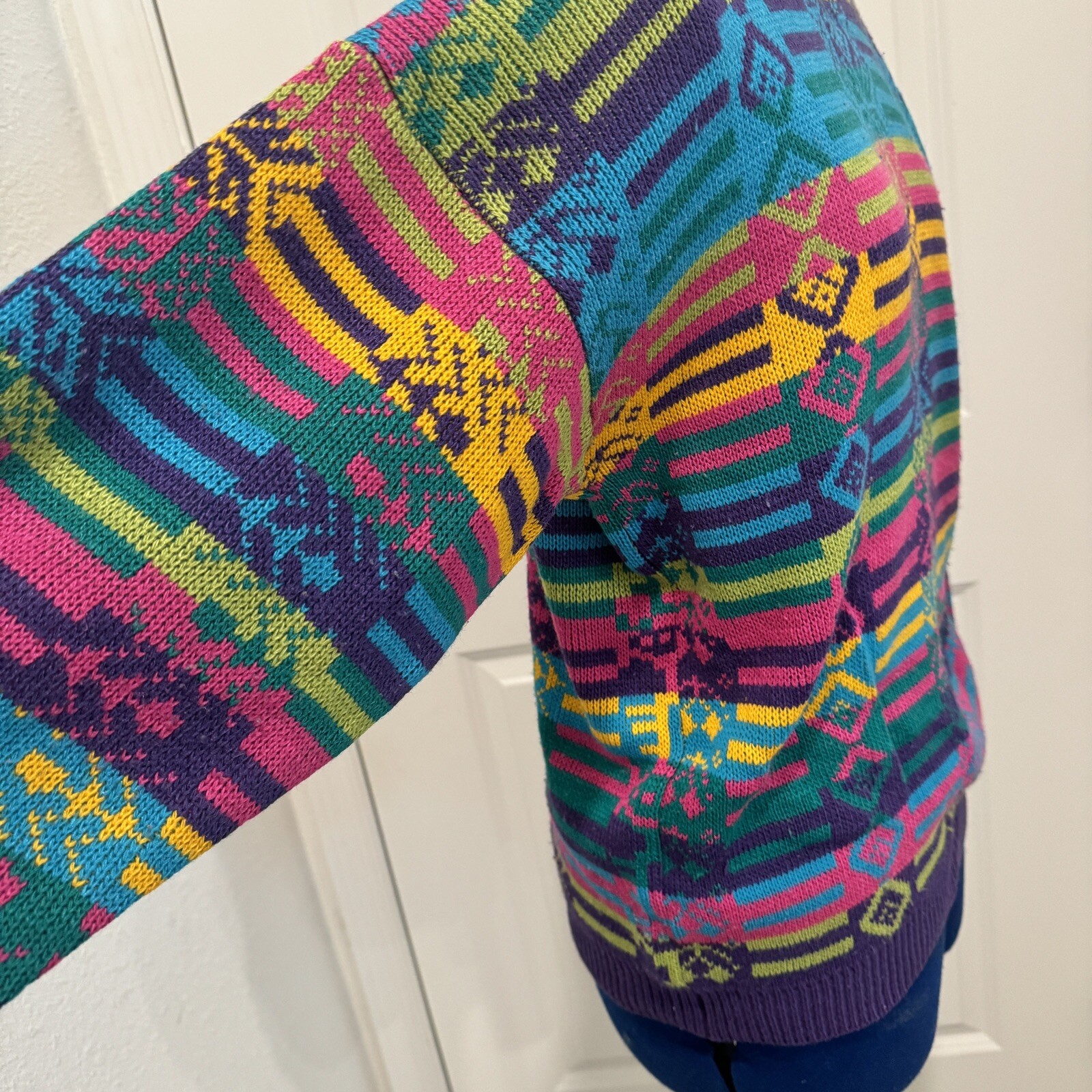 Women’s Vtg Retro Pull Over Sweater Size Medium 80s 90s Colorful Retro Rainbow