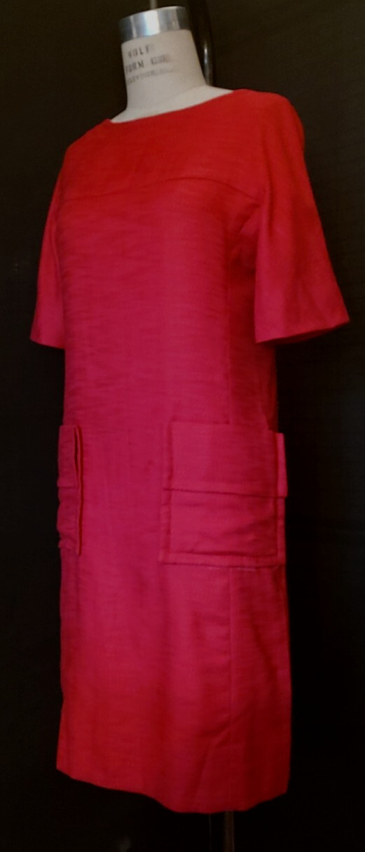 Vtg 60s SHIFT Style DRESS SABRINA NECK, DEEP GERANIUM PINK LINEN, MOP BUTTONS