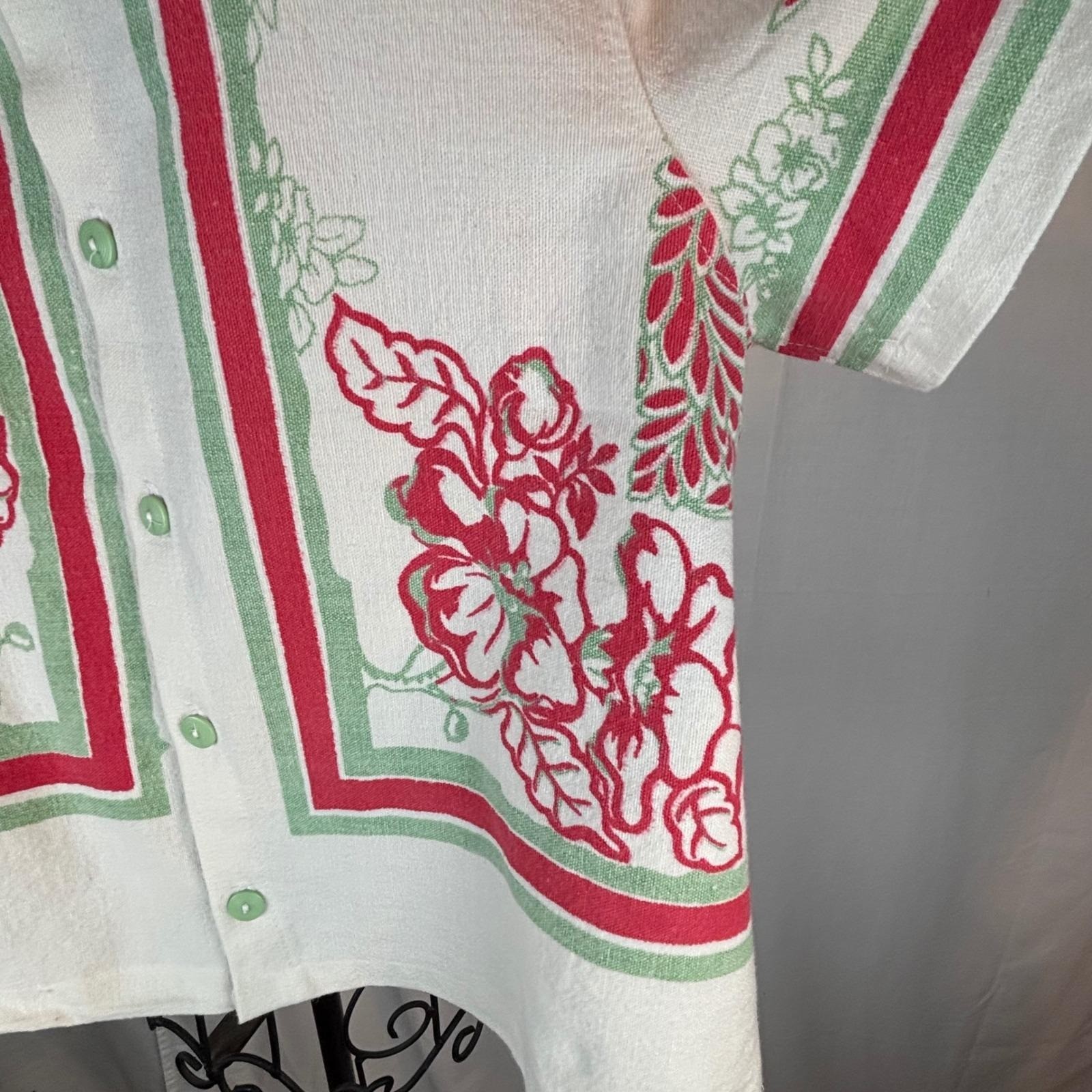 Vintage Upcycled Floral Tablecloth Print Button Up Shirt Red Green White Sz S