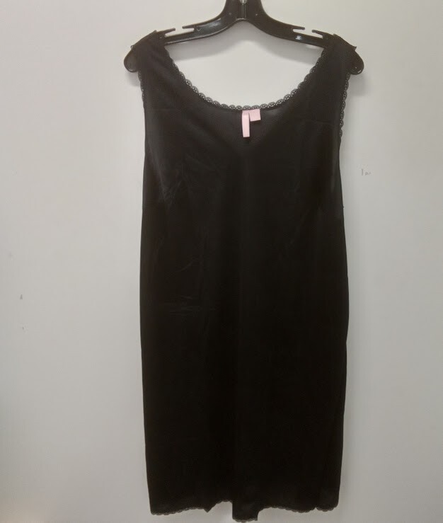 NWOT Comfort Choice Black Nylon Lace Trim Slip Size Large (18/20)