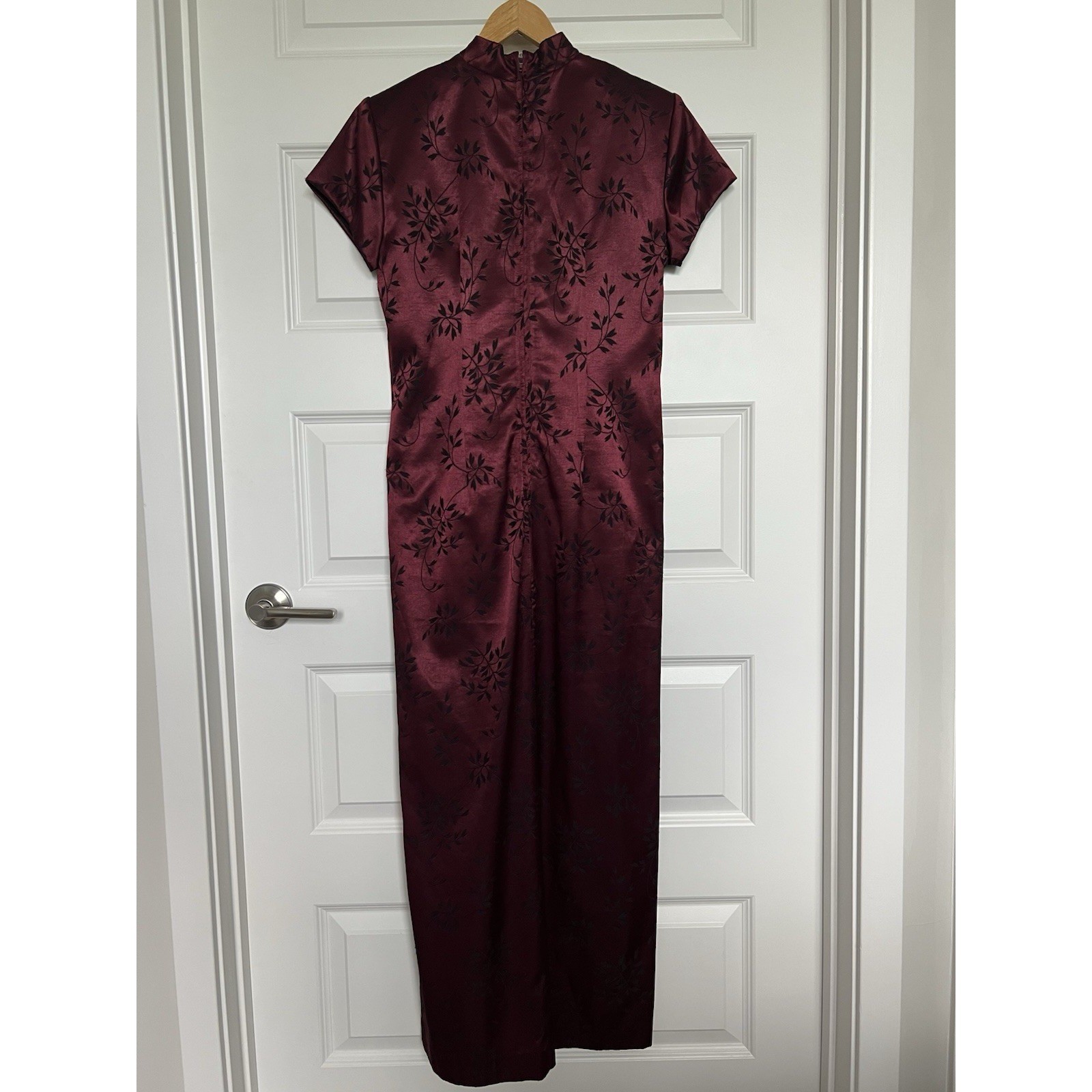 Vintage 90s Dawn Joy Satin Cheongsam Maxi Dress Burgundy Floral Goth Y2K 7/8