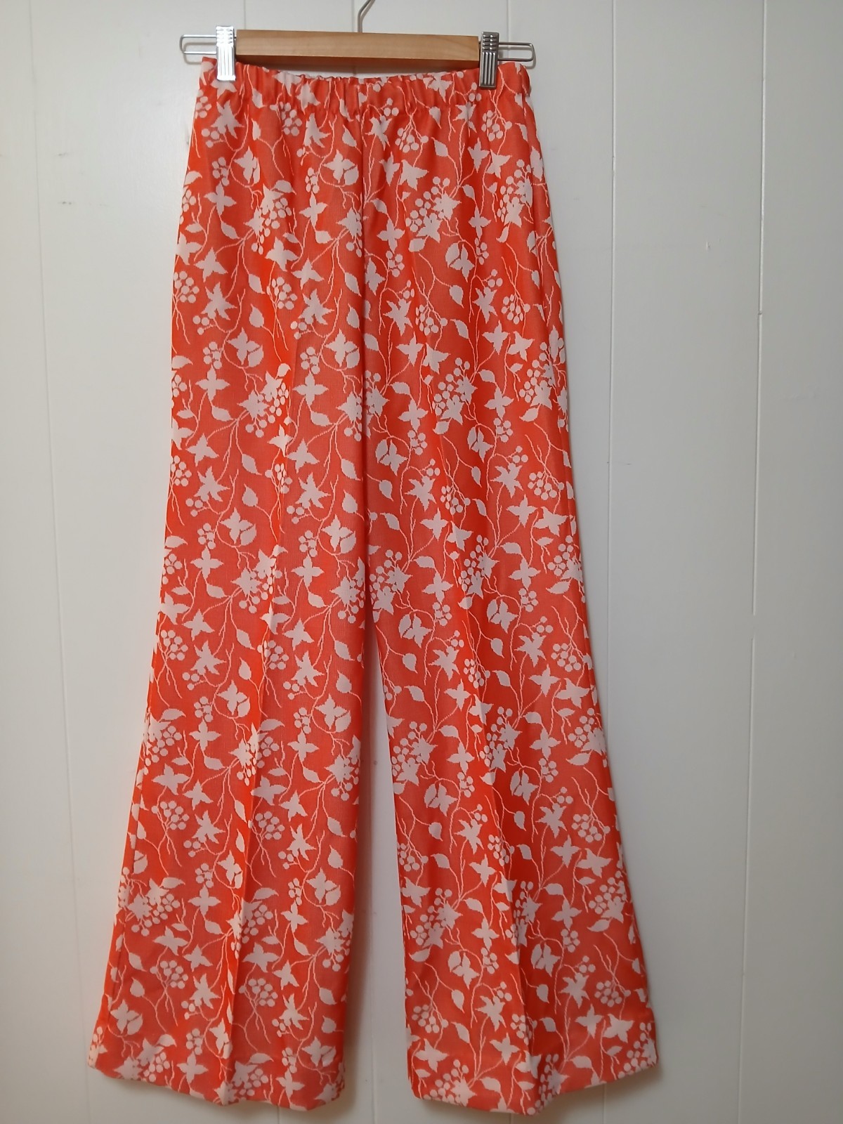 True Vintage 70s Wide Leg Pull On Pants Womens Floral Print Retro Orange