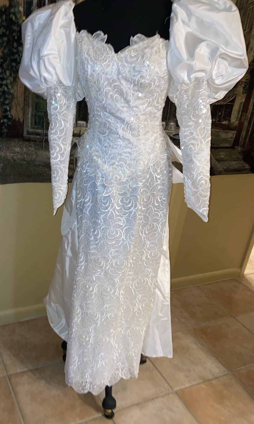 Vintage 1980s Demetrios White Column Fully Beaded Sequin Wedding Dress Bridal S