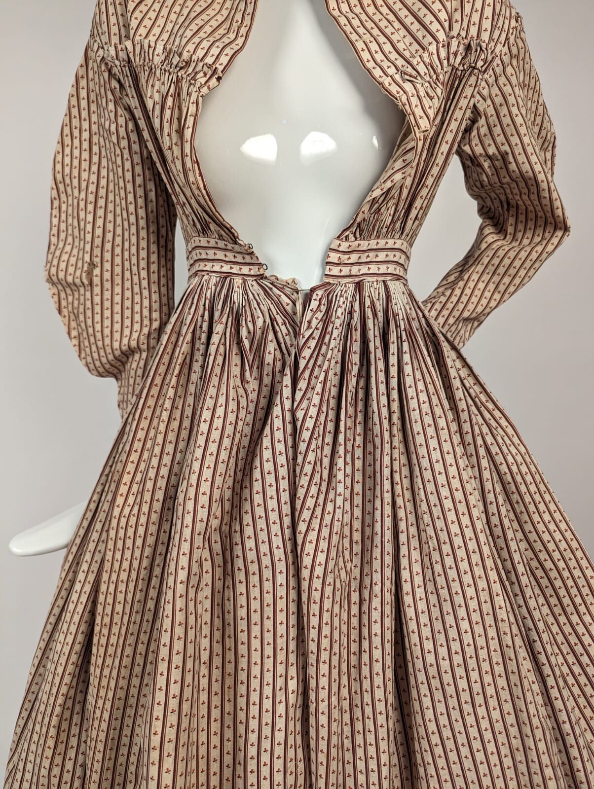 CIVIL WAR ERA 1860’S GIRL’S STRIPED CALICO COTTON DRESS W RUFFLES