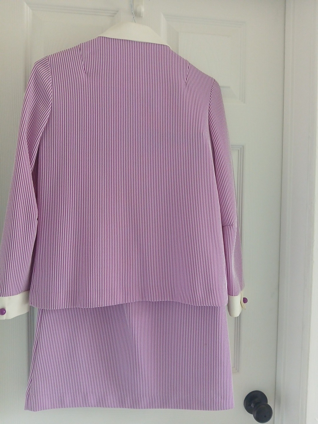 Women’s Vintage Purple/White Pinstripe Button-Down Jacket w/ Matching Skirt. M