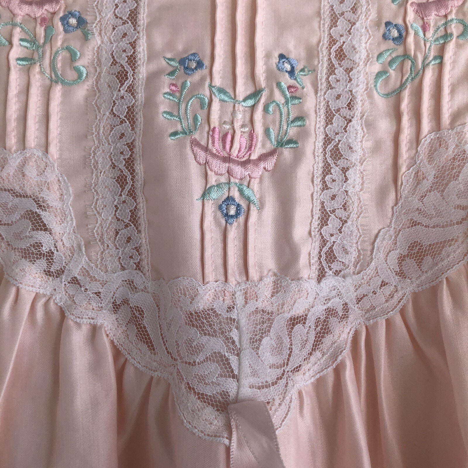 Barbizon Night Gown Vintage Pink Embroidered Size Medium Noreen Long NWT