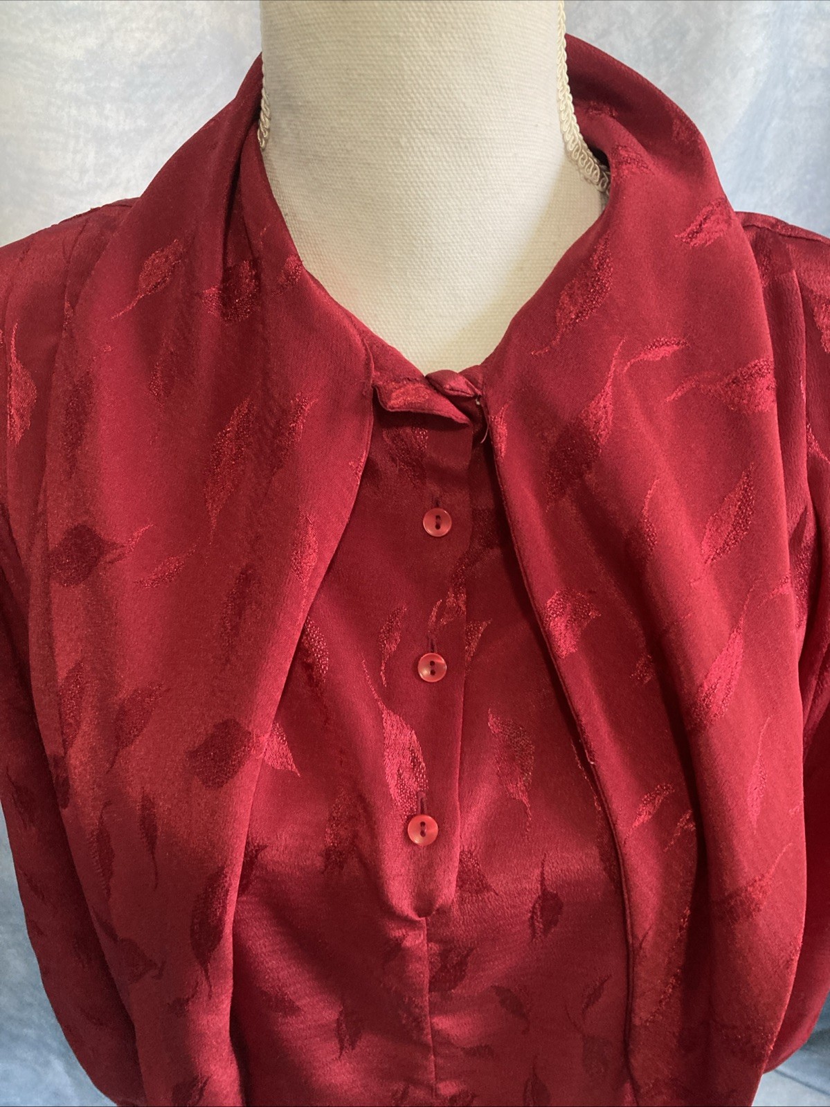 Vtg 80s Poet by Nicola Blouse Size 12 Red Pussybow Tie Neck Leaf Jacquard Korea
