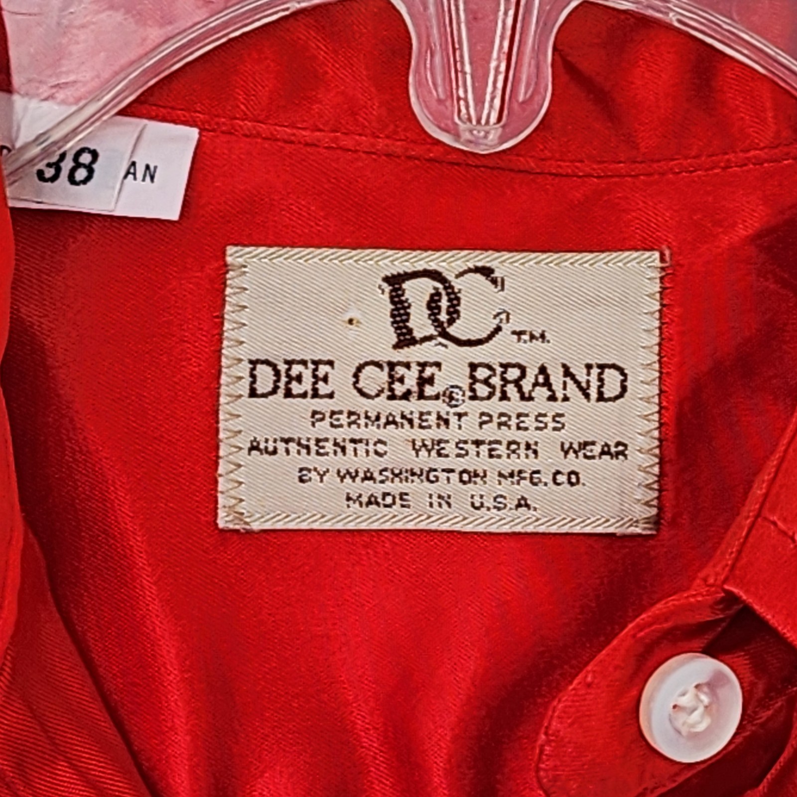 Vintage Dee Cee 1970s Womens Red Satin Western Cowgirl Shirt Pearl Snaps 38 Read