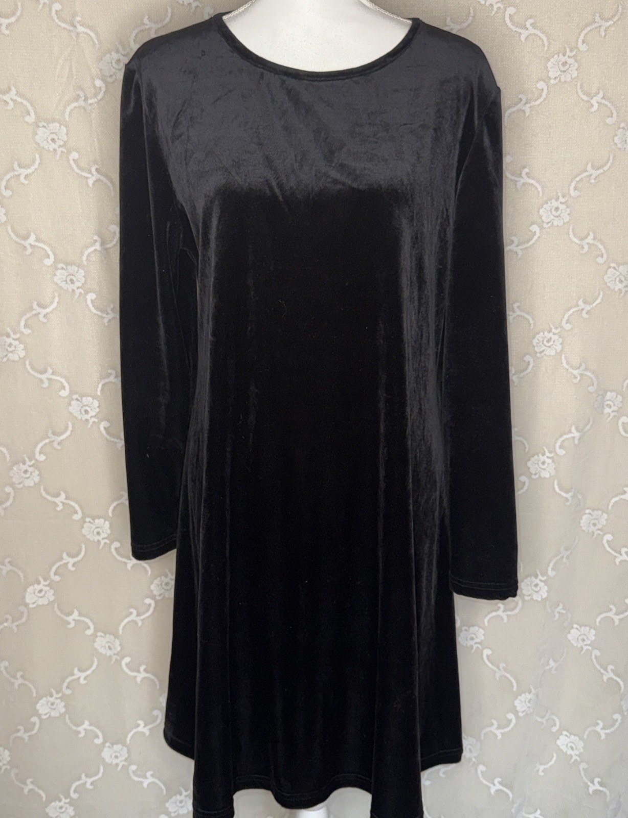 Vintage Coco Bianco Black Opaque Stretch Velvet Fit & Flare Dress Size 16 Goth