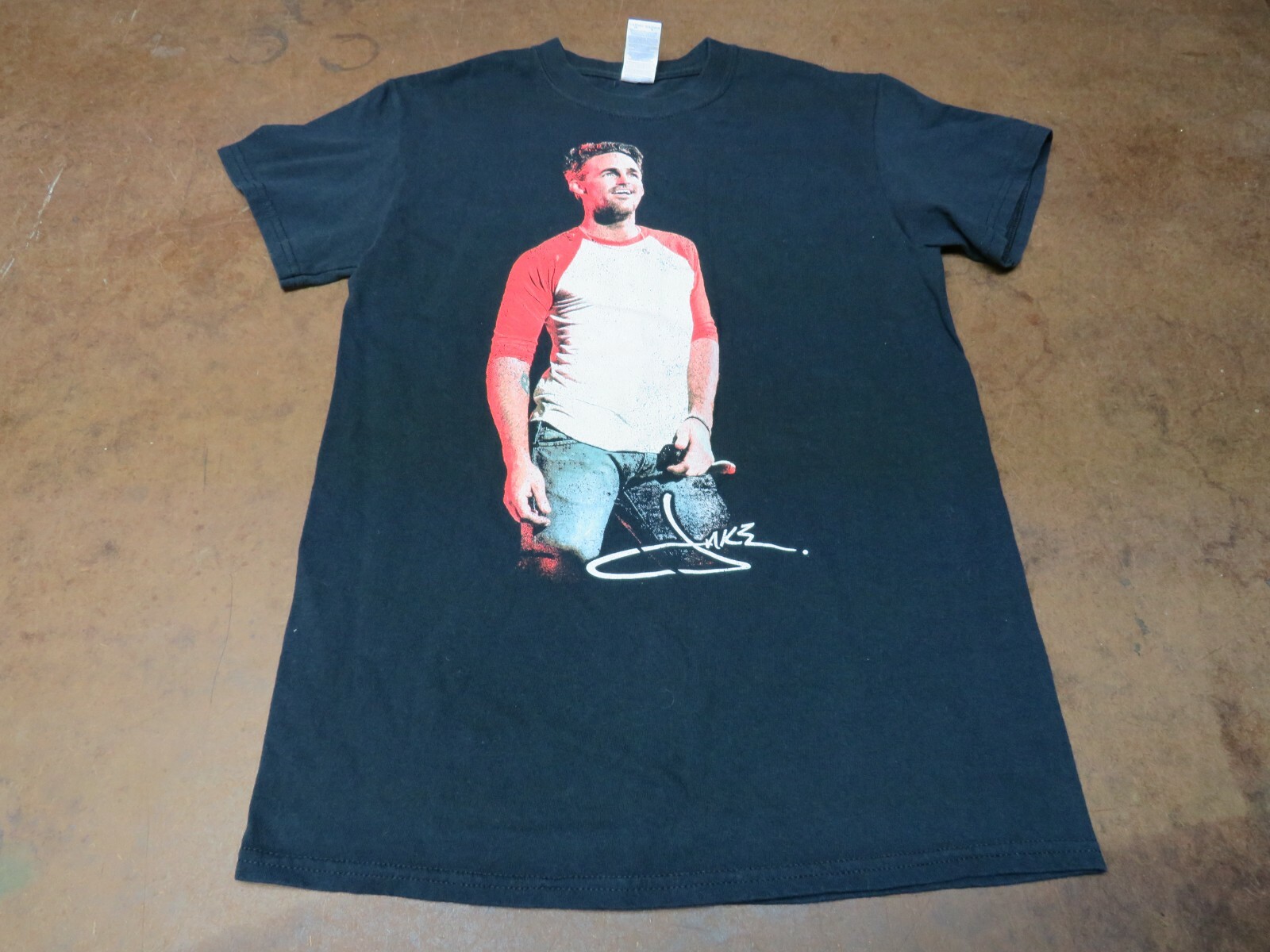 Vintage tour t-Shirt women’s S Jake Owens American Country Love Song