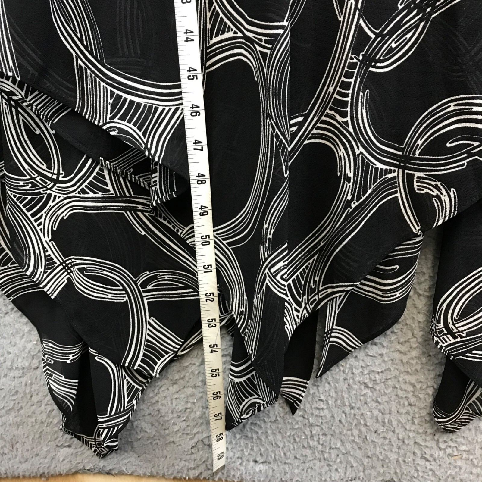 VINTAGE 90s does 30s Black and Ivory Print Drop Waist Handkerchief Dress Size 12