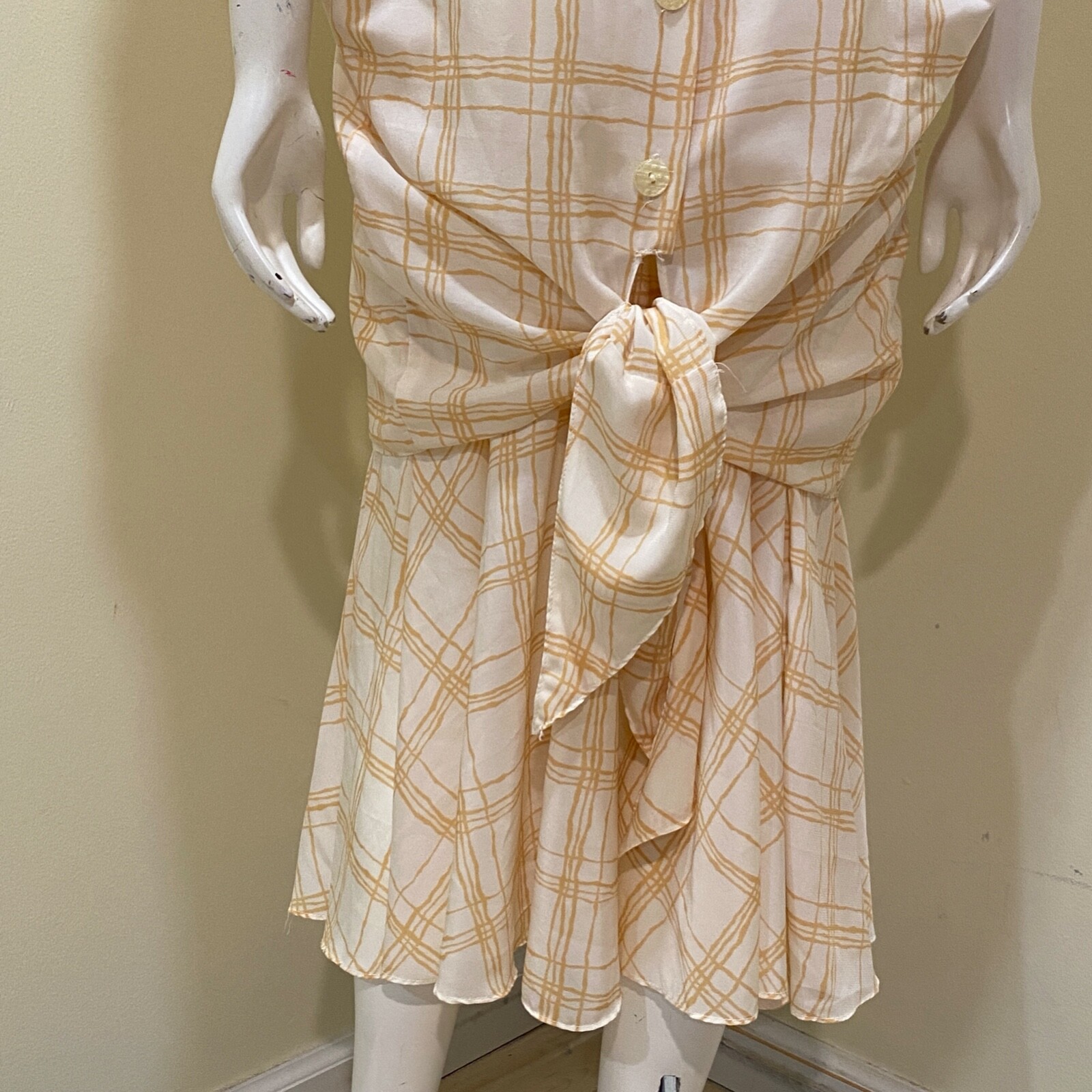 Vintage Warren Z Skirt Set Women’s 12 Beige Ivory Button Tie Back Midi Top Skirt