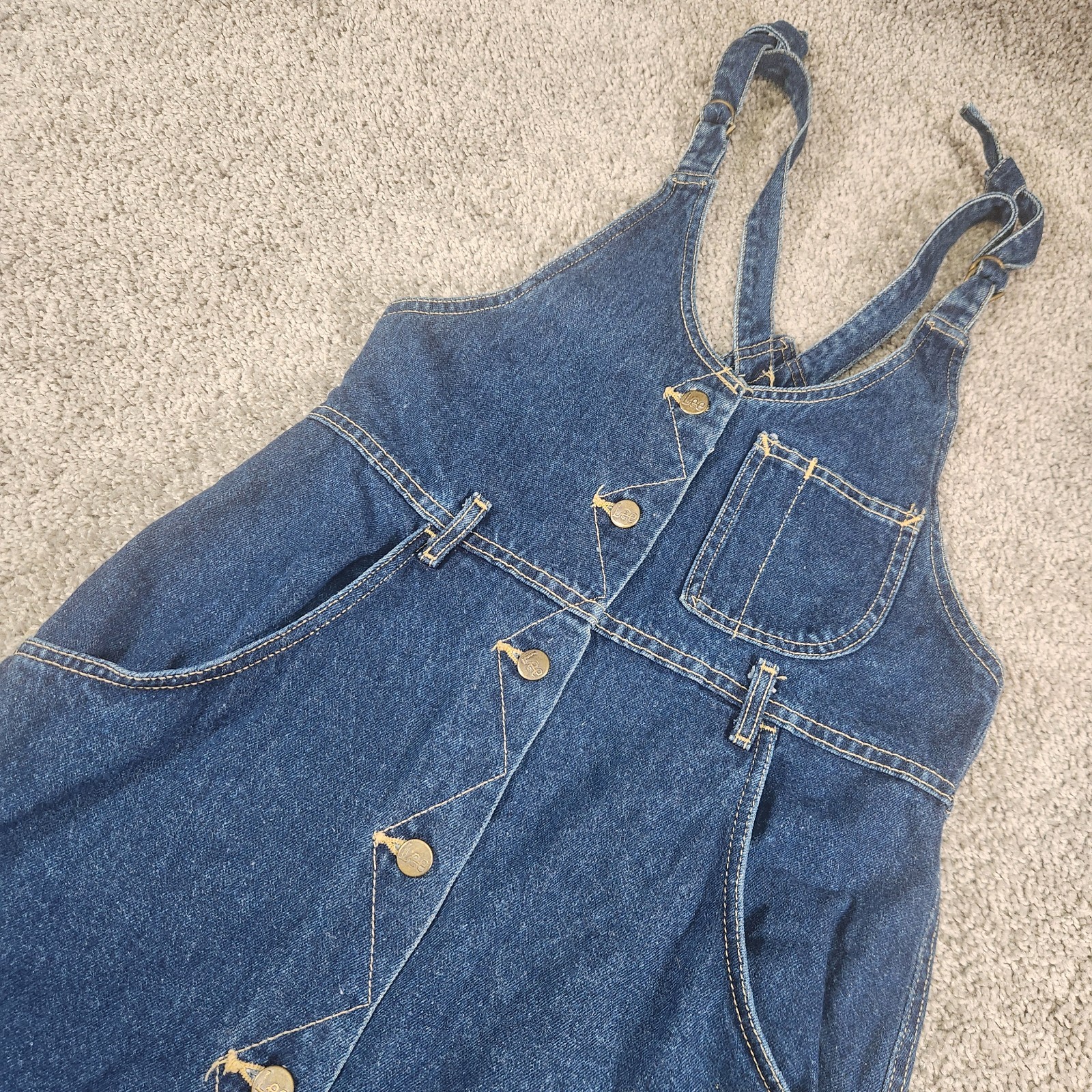 VTG Lee Denim Overall Dress Sz Medium 7/8 Dark Wash Button Front Bib USA 70s 80s