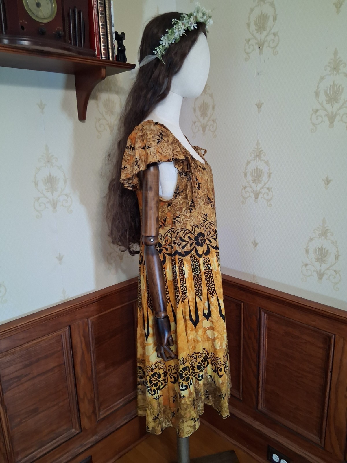 Vintage 1970s Lady Cactus Amber Batik Fluttery Bohemian Hippie Handmade Dress