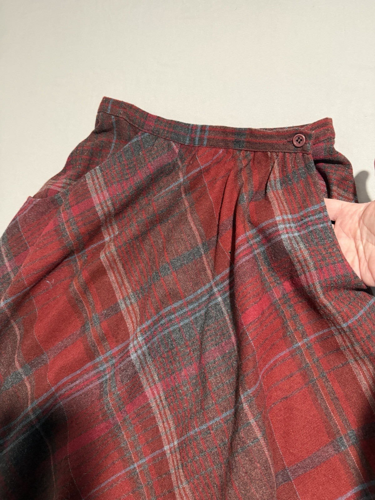 vintage vtg avon fashions red grey wool skirt, women’s 7/8
