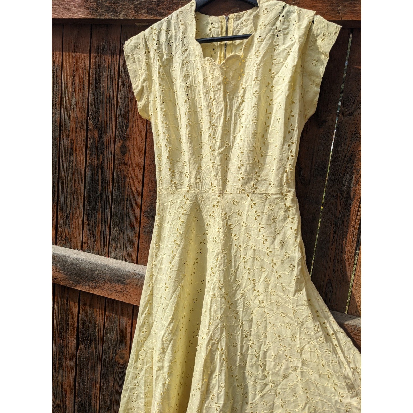 Vintage 50s Eyelet Lace Dress XS Yellow Cotton Cottagecore 1950s Summer Day Midi