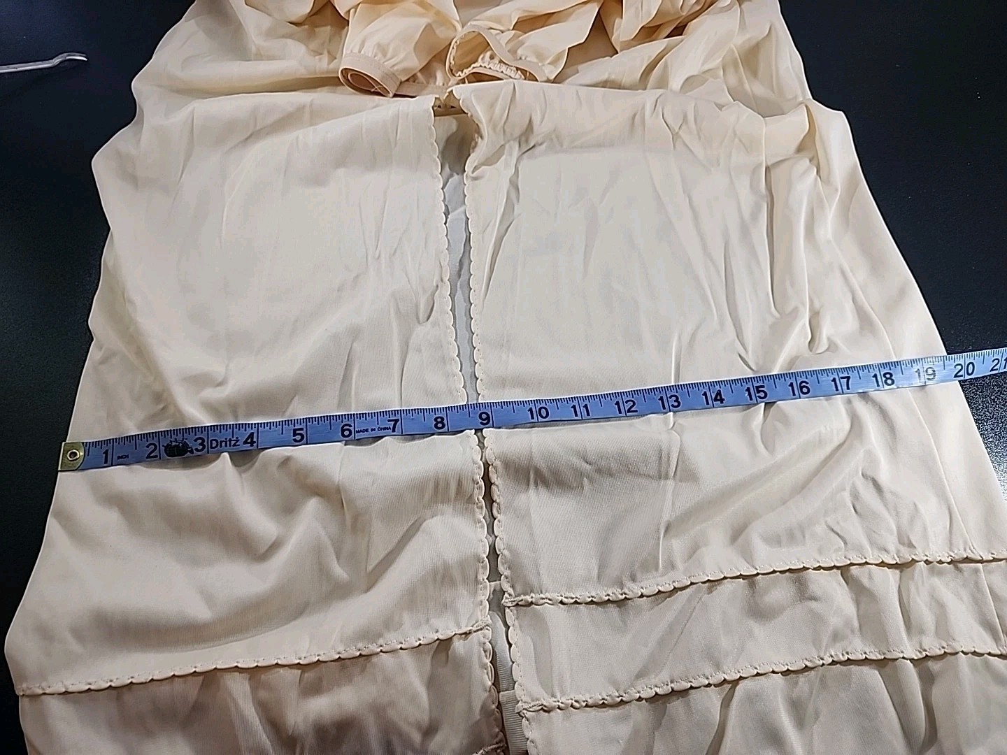 Vintage Wonder Maid Non Cling Half Slip, 39″ Long Size SM Lace Trim Beautiful