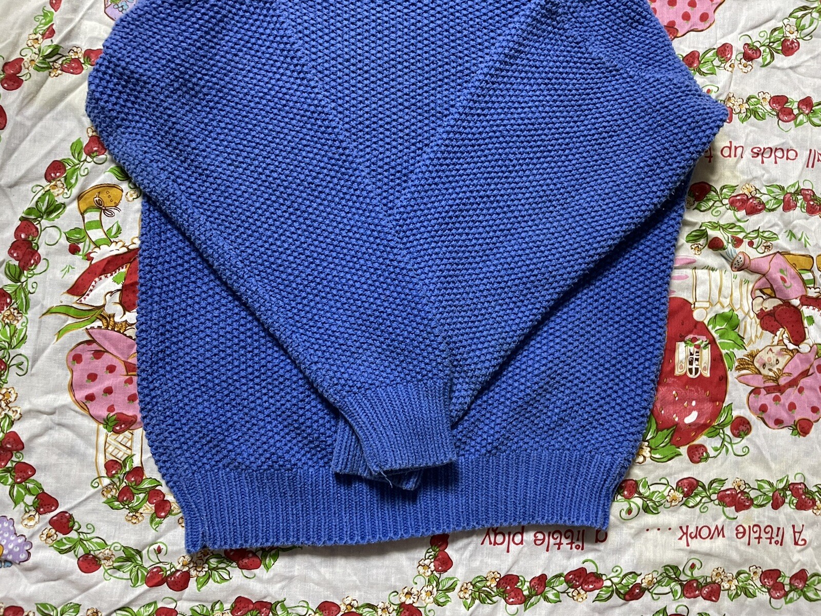 vintage 1980s dockers ladies blue knitted logo symbol sweater. Size medium