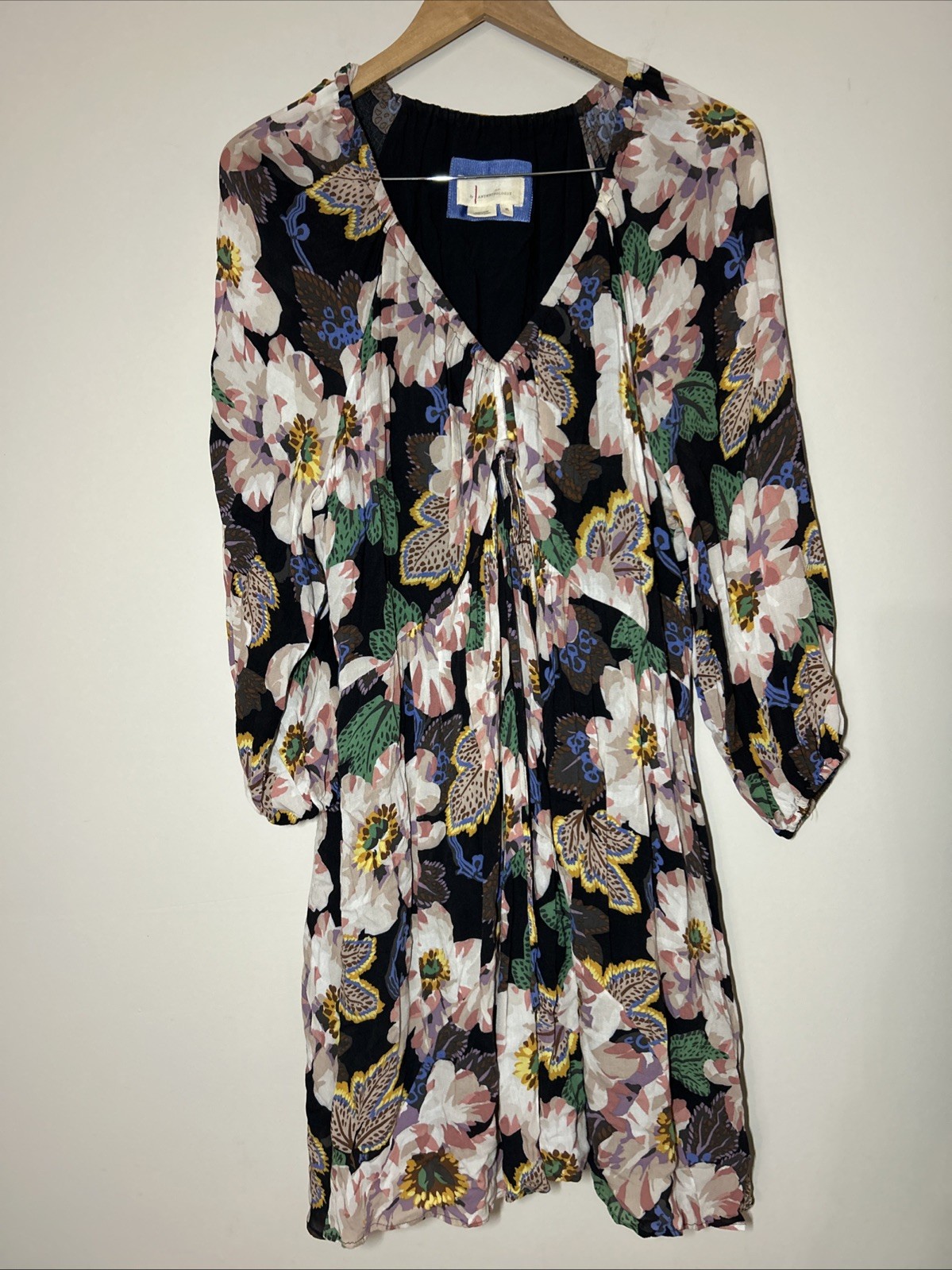 Anthropologie Floral V-neck Tunic Dress Boho Flowy Tie Black Multicolor XL