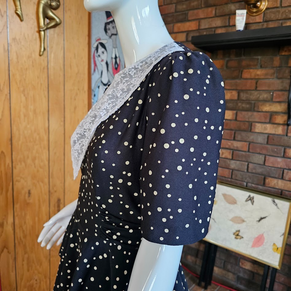 Vintage 80s New Wave Granny Polka Dot Peplum Secretary Lace Bib Day Dress M/L