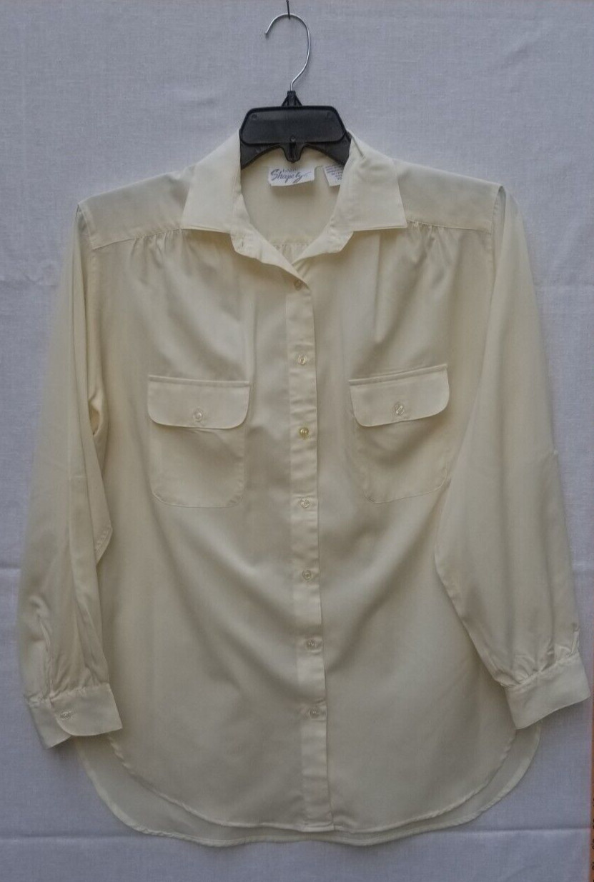 Vintage Blouse size 36 (16) Ivory Secretary Classic Lady Shapely