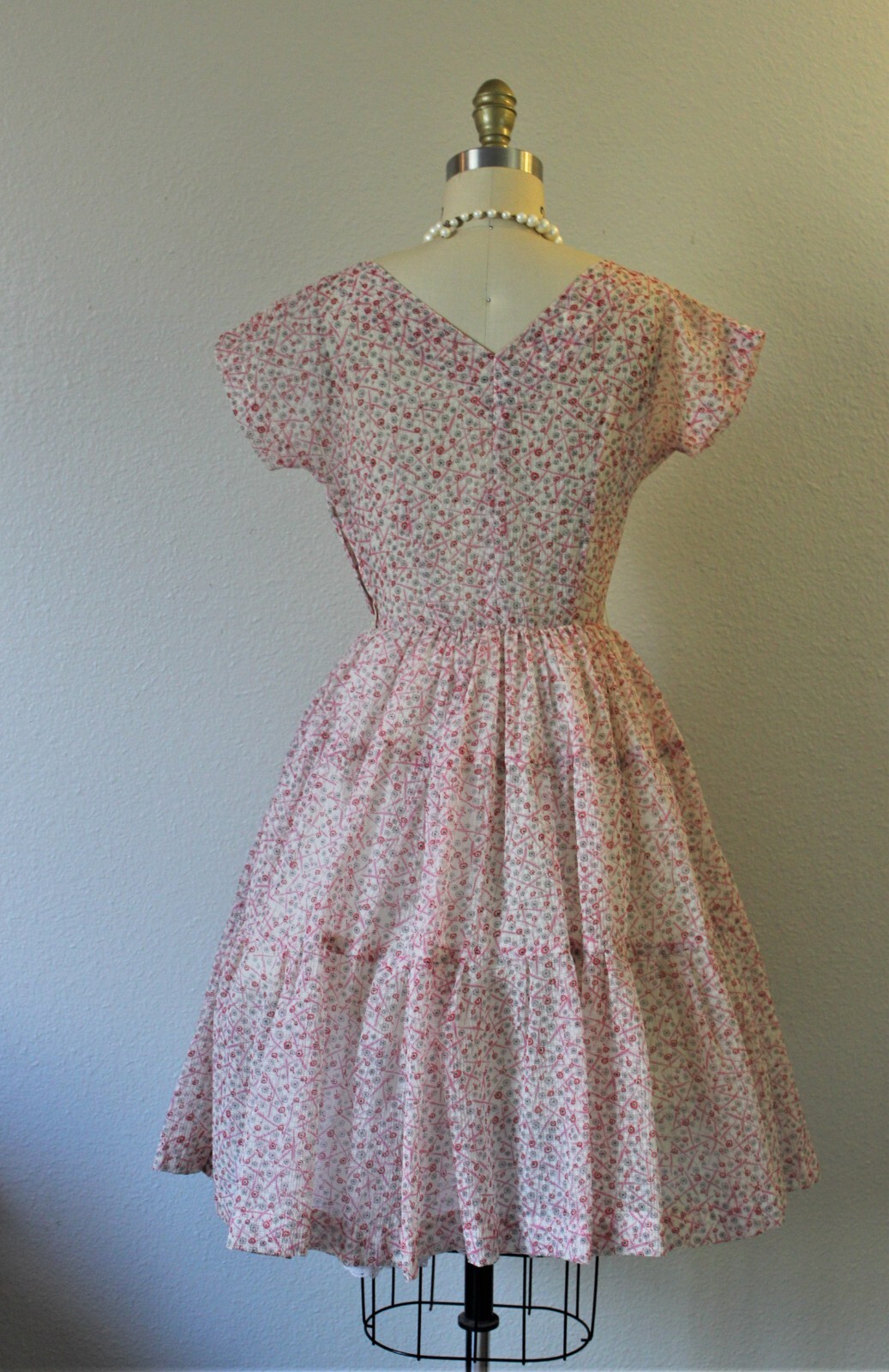 Vintage 50s Jonathan Logan Sheer crepe seersucker atomic novelty print dress
