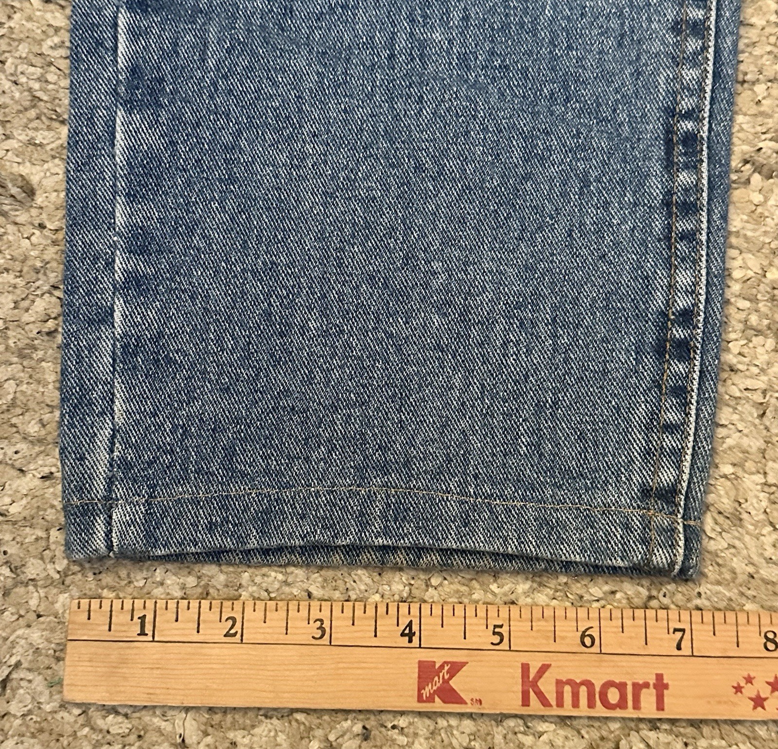 Vintage 80s Lee MR Women’s Size 15 Med. Blue Classic Fit Tapered Denim Jeans USA