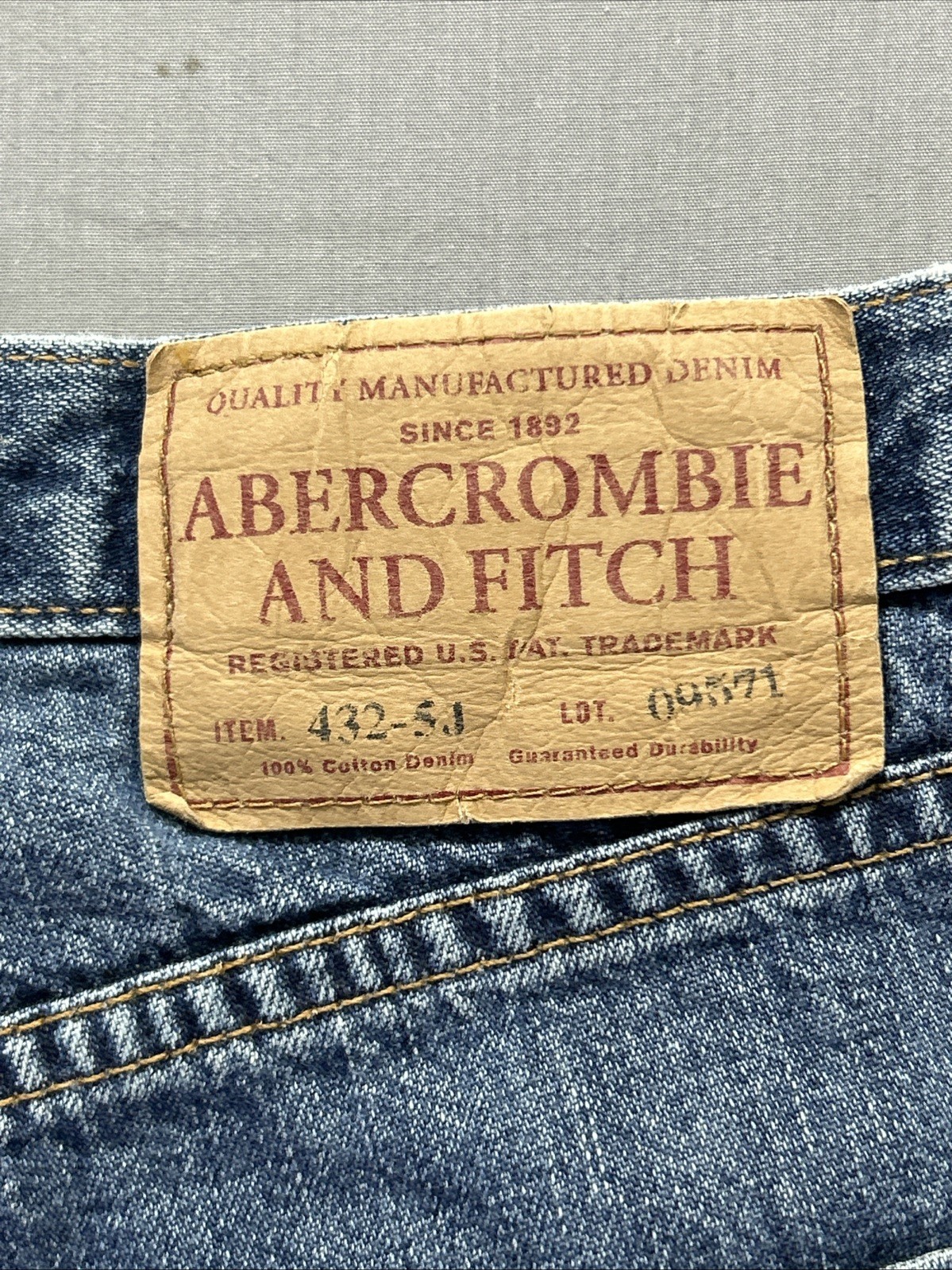 VTG Abercrombie & Fitch 27×32 Women’s Flared Jeans 432-5J Button Fly Bootcut USA