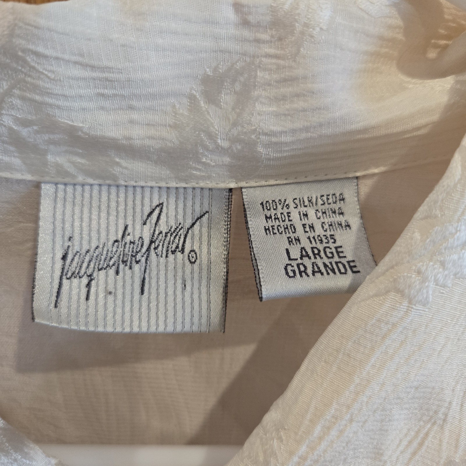 vintage Jacqueline Ferrar 100% silk white button-down shirt Large see notes