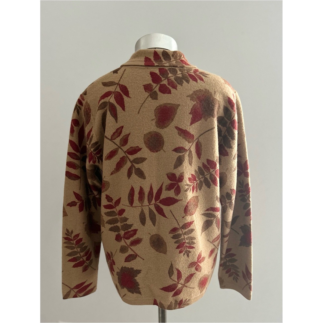 Vintage Pendleton 100% merino wool cardigan women petite M leaf print sweater