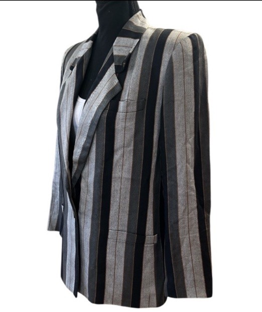 VINTAGE! 1980S STIRLING COOPER STRIPED BLAZER! EXCELLENT CONDITION! *RARE*