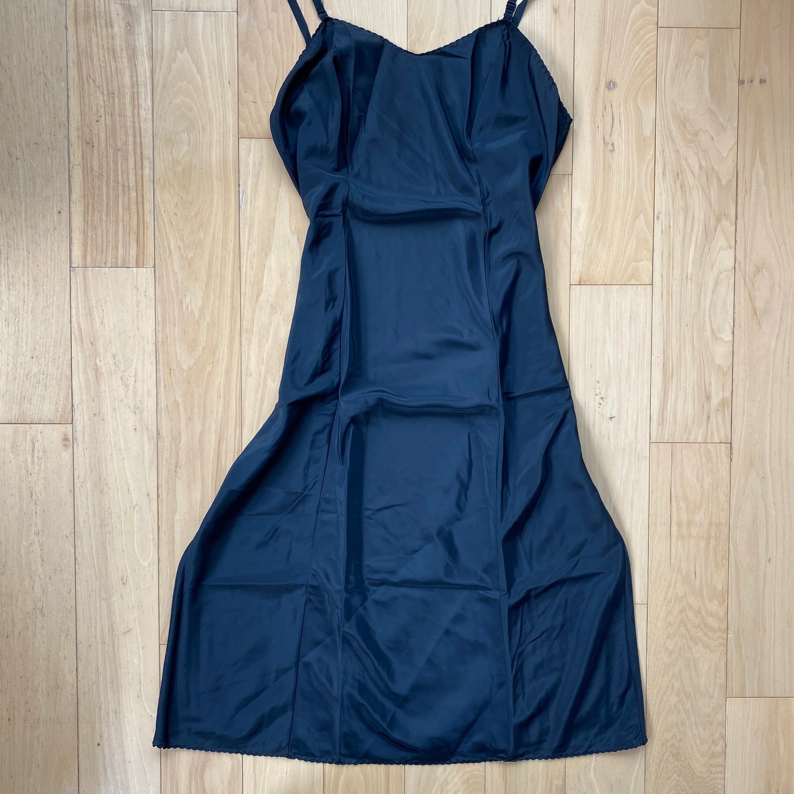 VTG 60s Wonder Maid NonCling Black Slip Dress Mid Century Retro Scalloped – 36