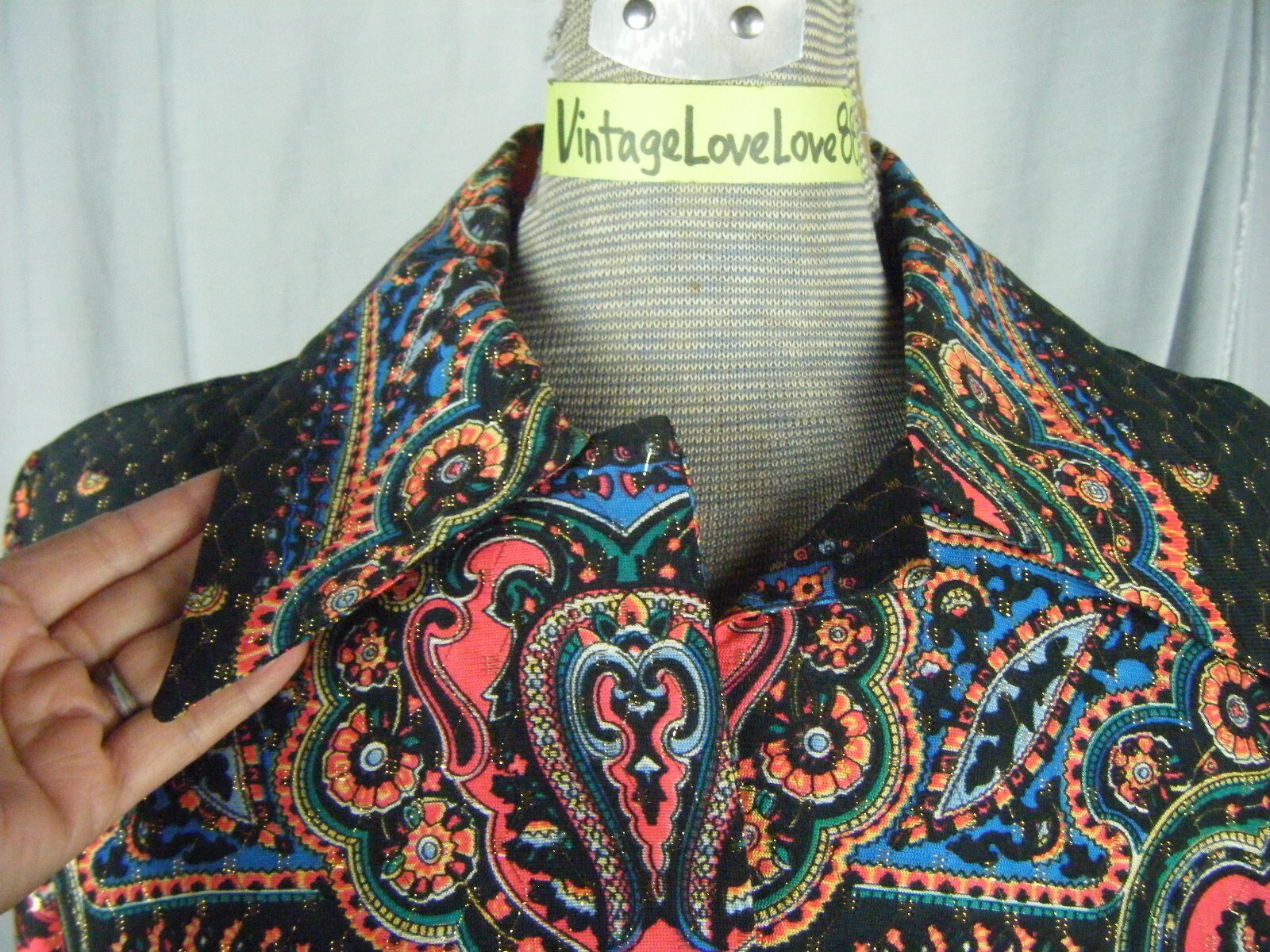 Vintage 60-70s Black Golden Stitches Mod Printed Nylon Knit Blouse-Bust 46/L
