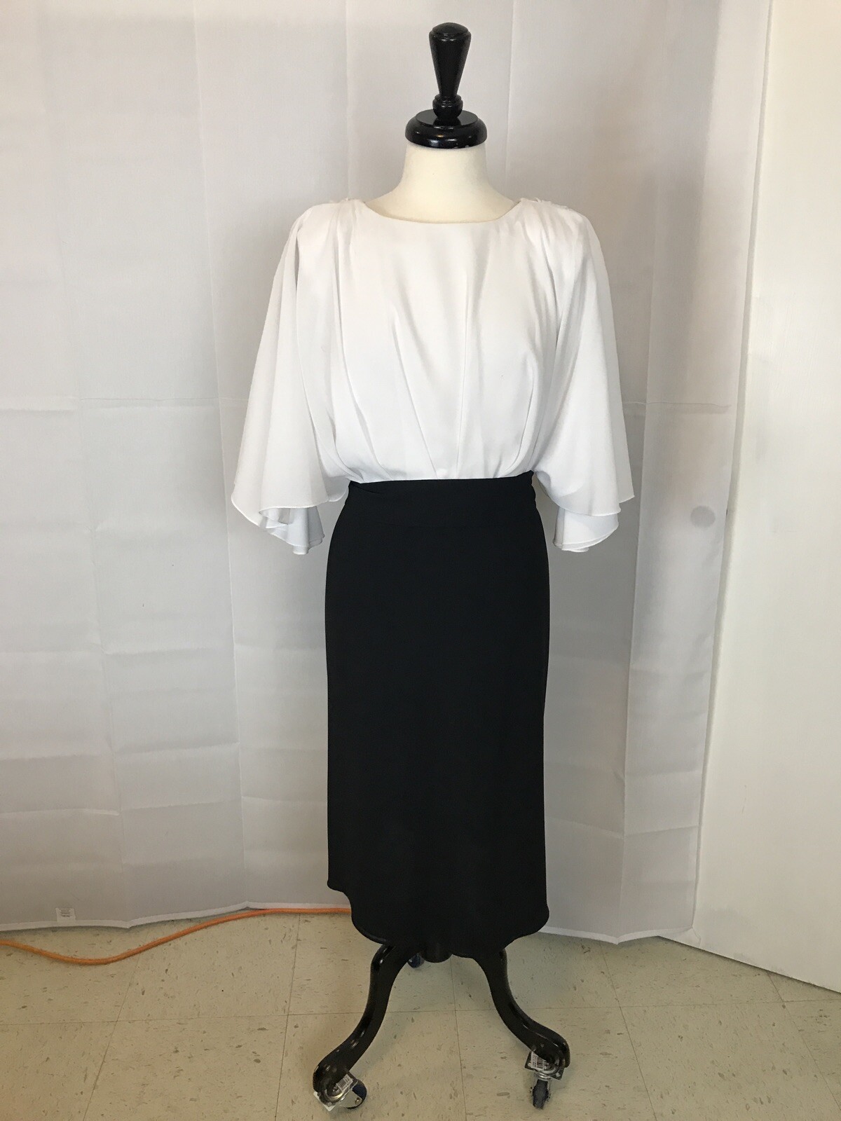 Vintage Jack Bryan 1970s Womens Dress Black White Size 16 Swing Belted Fitted