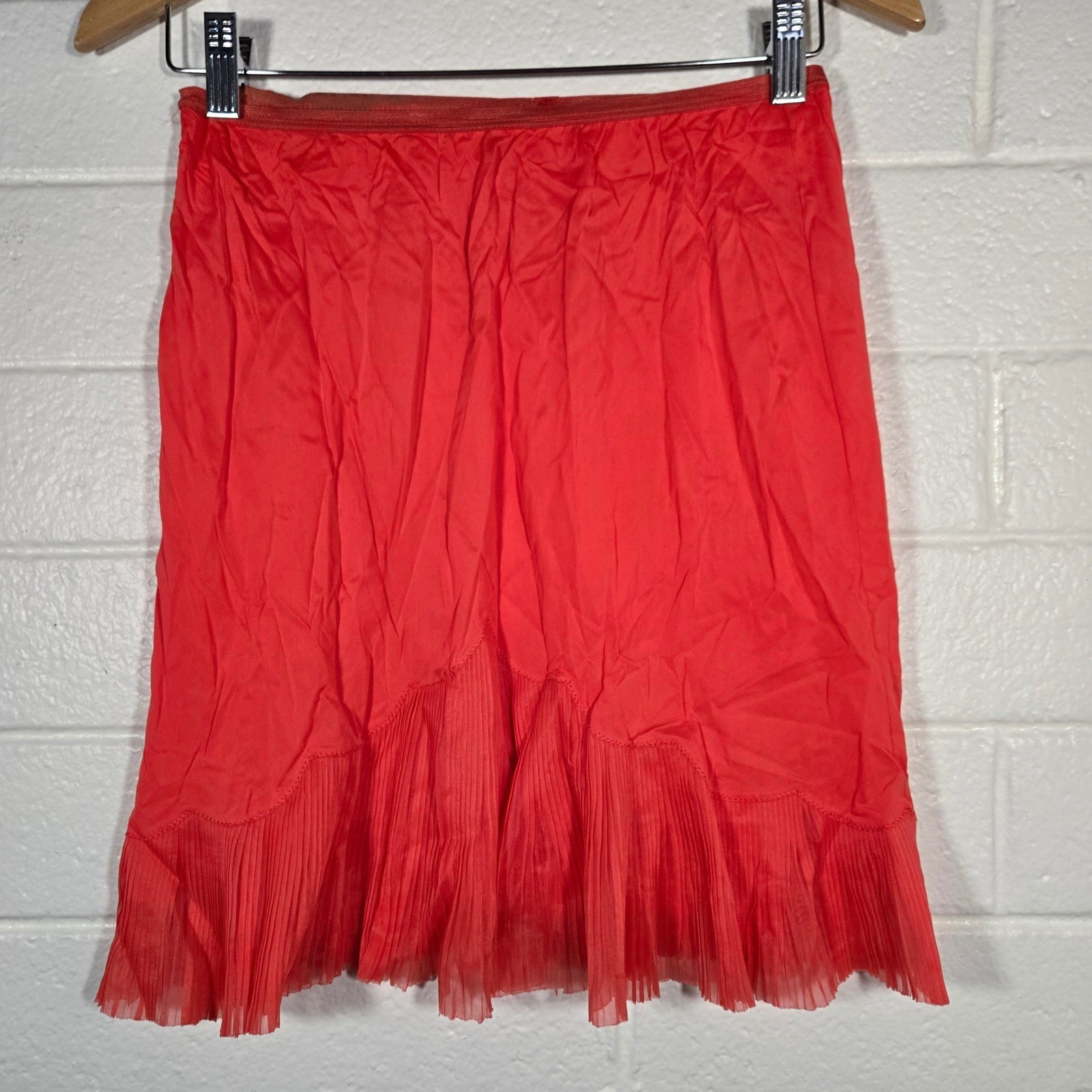 Vtg Vanity Fair Half Slip Skirt Small Pleated Hem Nylon USA 20s Style Lingerie