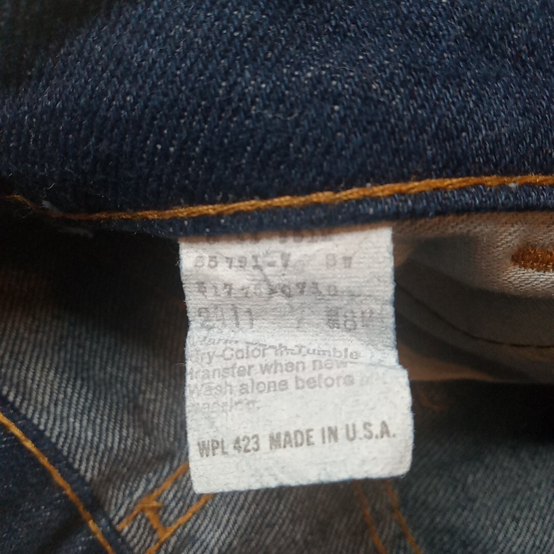 Vintage Levi’s Jeans Juniors Women’s 8 25×32 Super Straight Jeans White Tab 3014