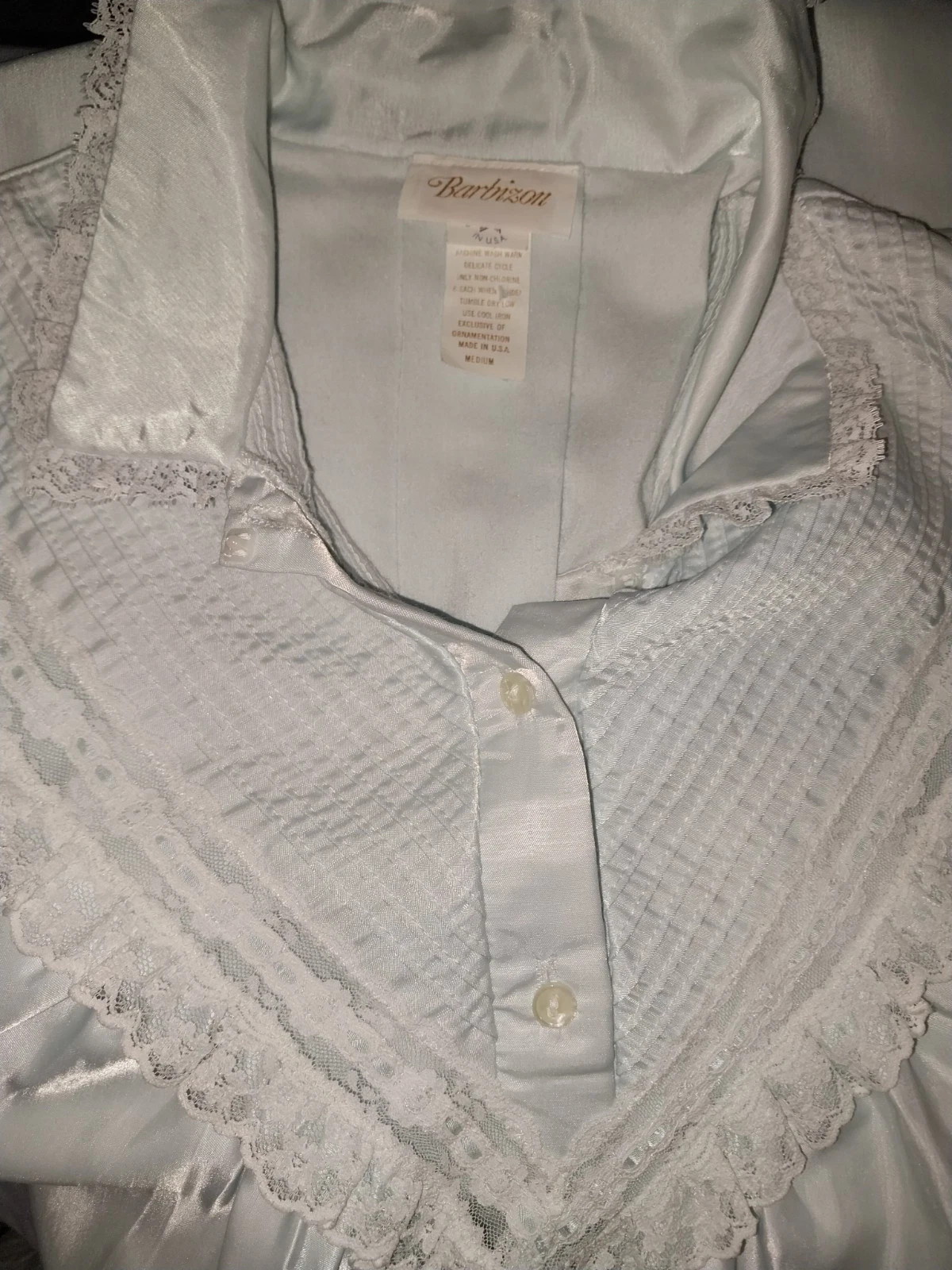 VTG SATIN Shiny pintuck Anastasia Coquette Cottagecore Nightgown Poets 40 42
