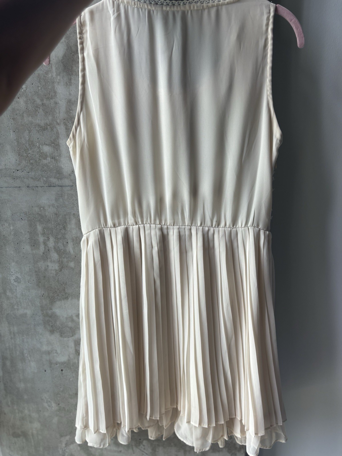 Elegant Vintage Cute Lacey Dress With Pearls And Embroidery