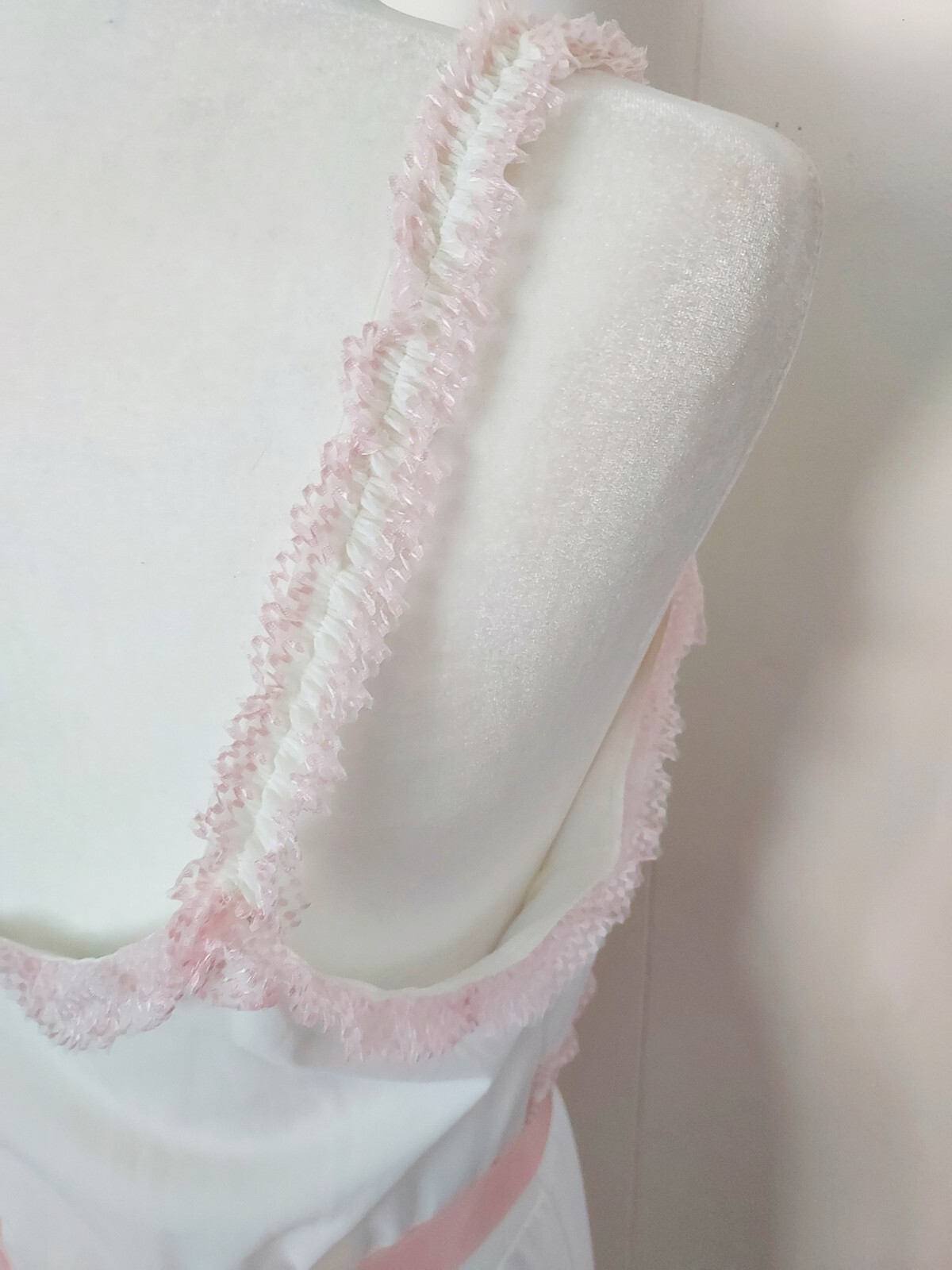 Vintage Laros Women’s Nightgown Dress Shabby Chic White Pink Lace Tulle EUC