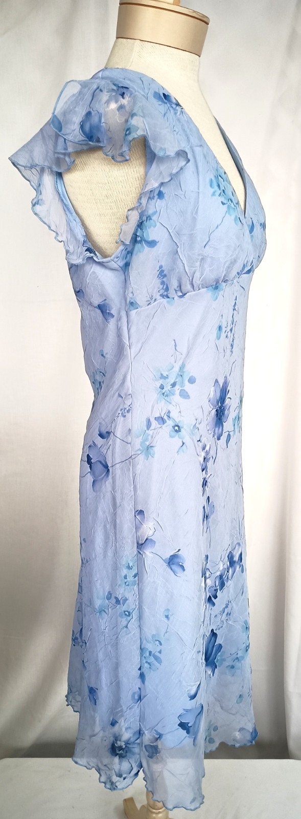 Vintage 90s-Y2K Breakin’ Loose Blue Floral Poly Chiffon Dress Size 13/14