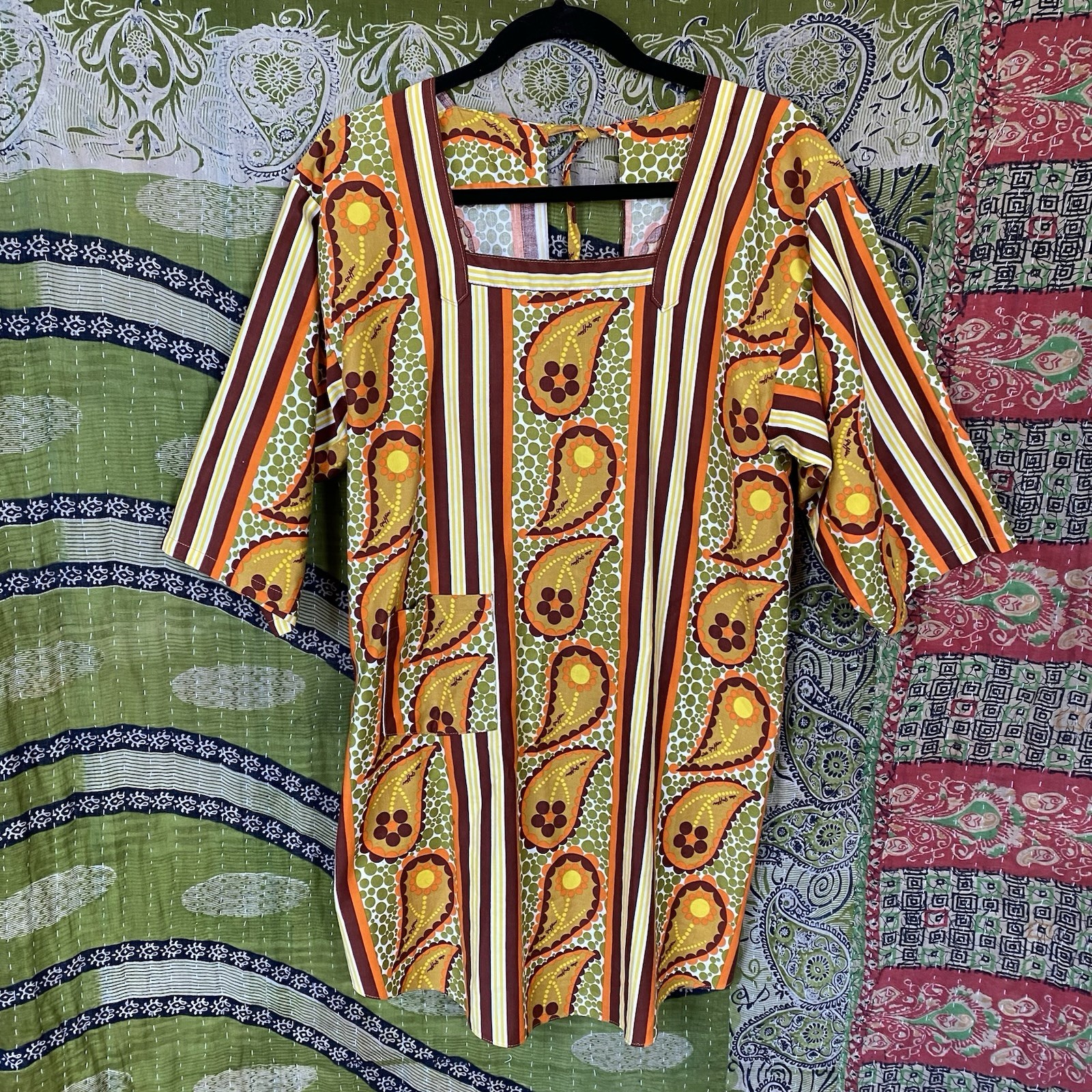 Vintage 1970’s Design House Retro Smock Blouse Size Small/ Medium