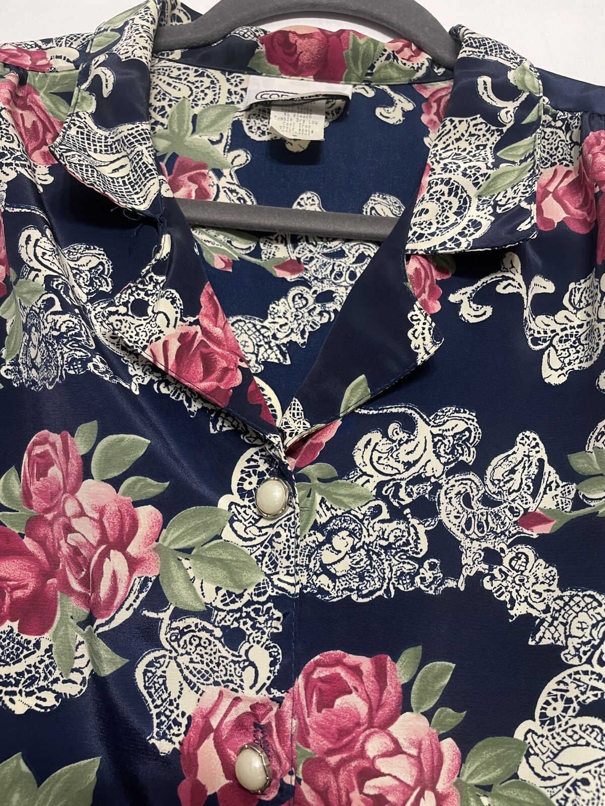 VINTAGE Copy Cats Woman Button Up Blouse Floral Rose Pattern Size 8
