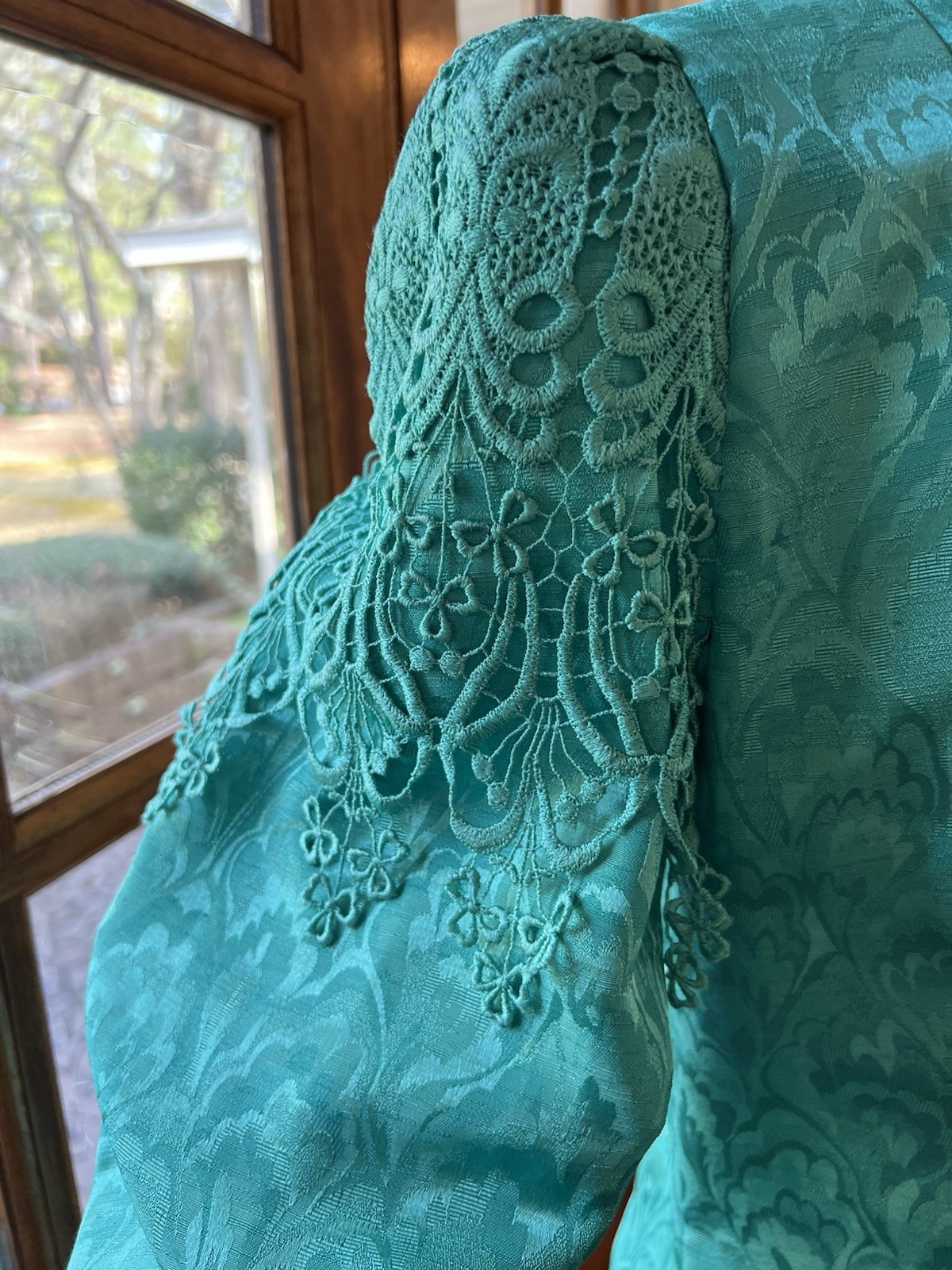VTG 80’s 2 Piece Teal Dress, Big Lace Rhinestone Buttons, Big Shoulder Pads Sz 8