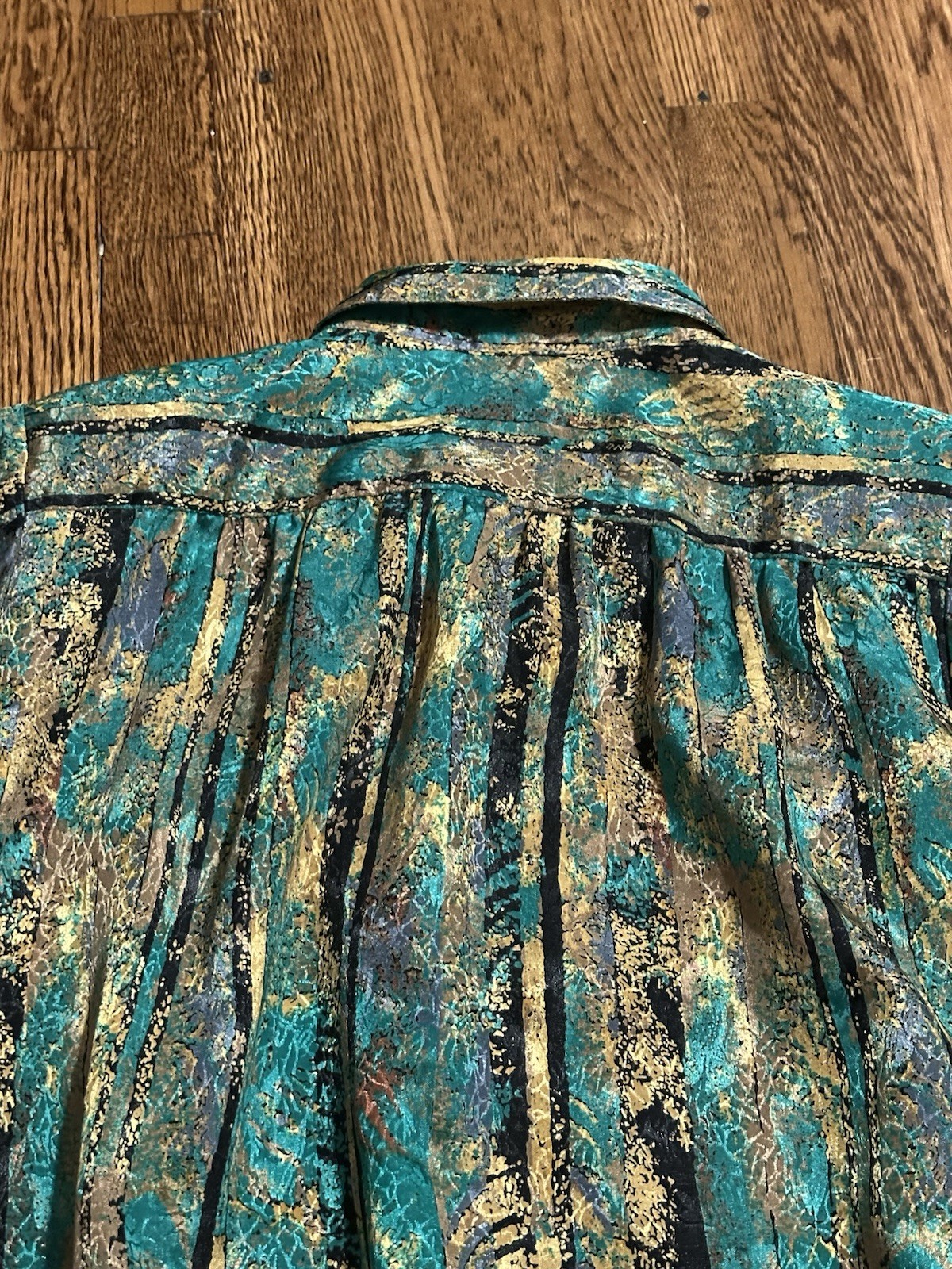 Vintage Da-Rue Of California Teal Gold Long Sleeve Elastic Waist Blouse Med?