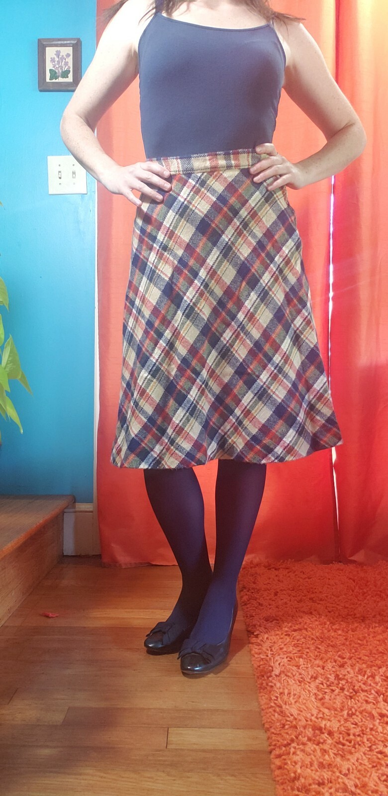 1970’s women’s/young adult vintage plaid wool skirt size Sm. Pandora..for teens