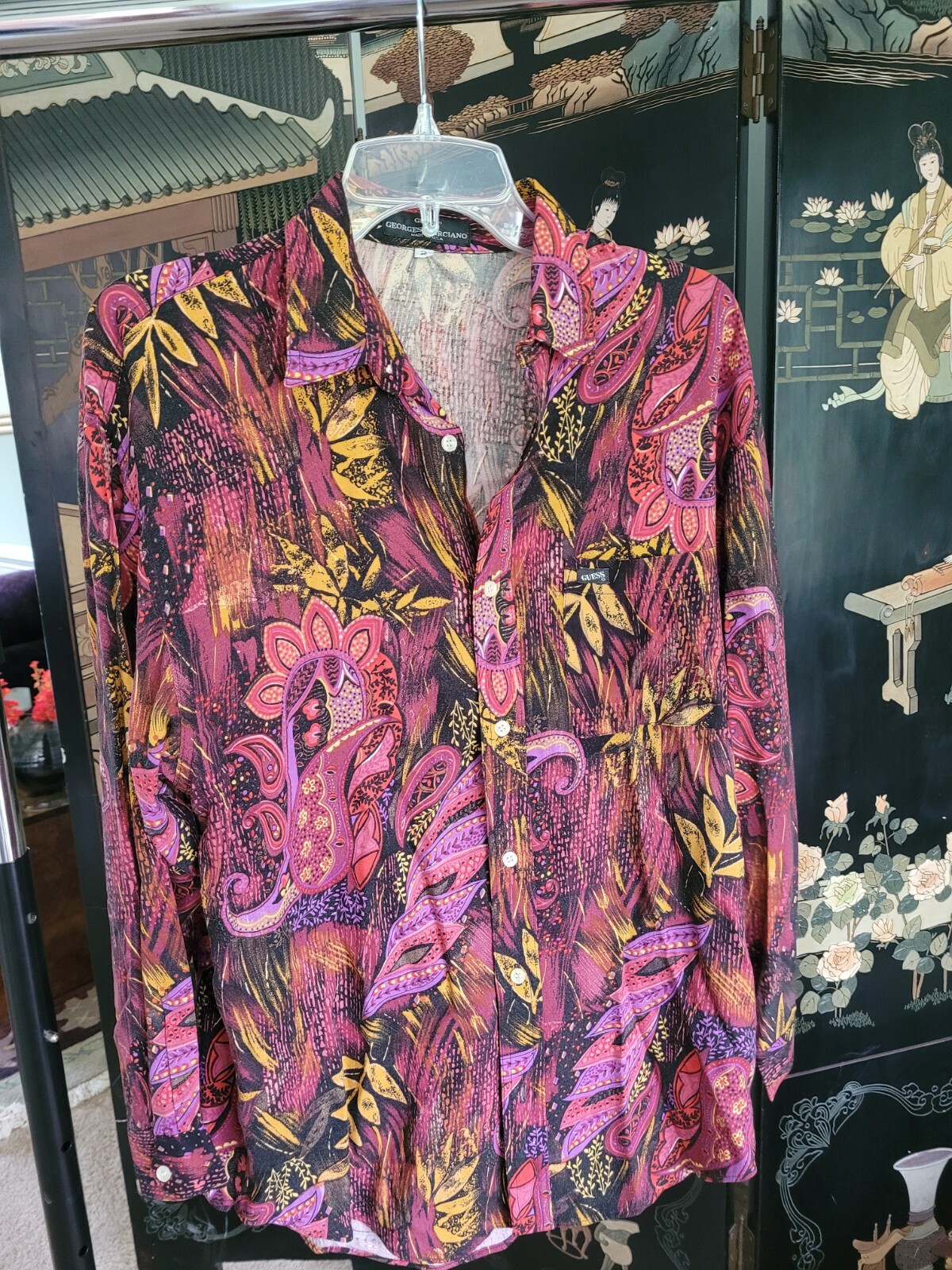 1980s Vintage GUESS Rayon shirt size 2 Single Stitch USA Georges Marciano sharp