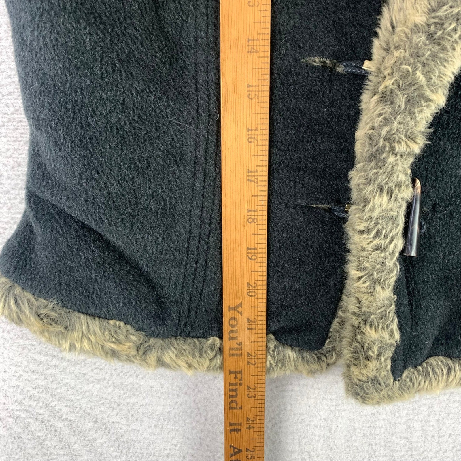 Vintage Sherpa Faux Fur Vest Womens M Y2K Warm Winter Cabincore