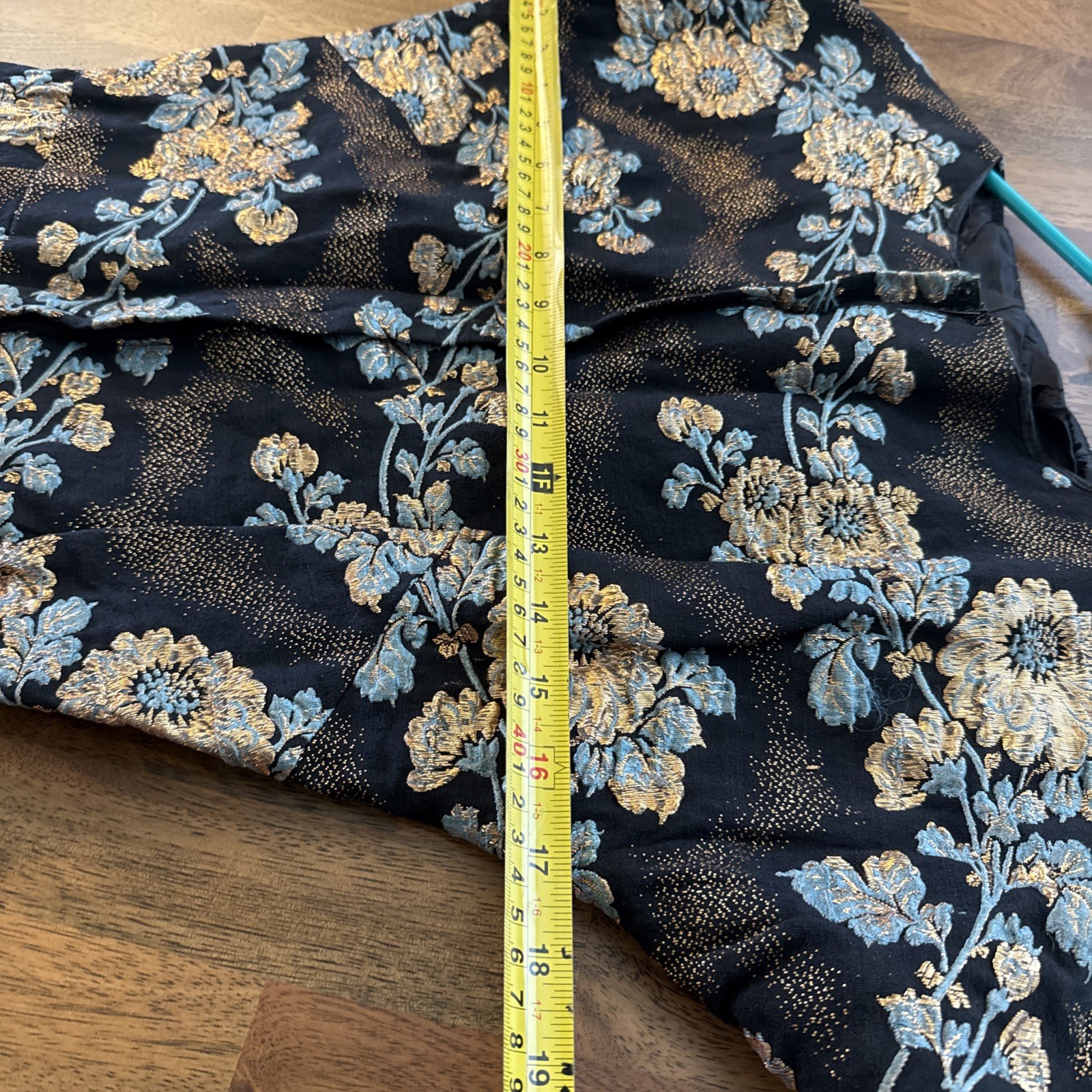 Vtg 1960s Linda of California Dress S Metallic Brocade Floral Cocktail Wiggle