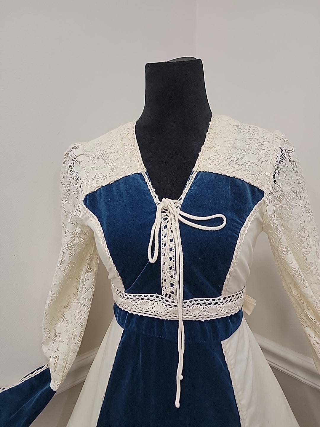 VTG Gunne Sax By Jessicas Prairie Lace Corset Maxi Dress Ivory Blue Boho