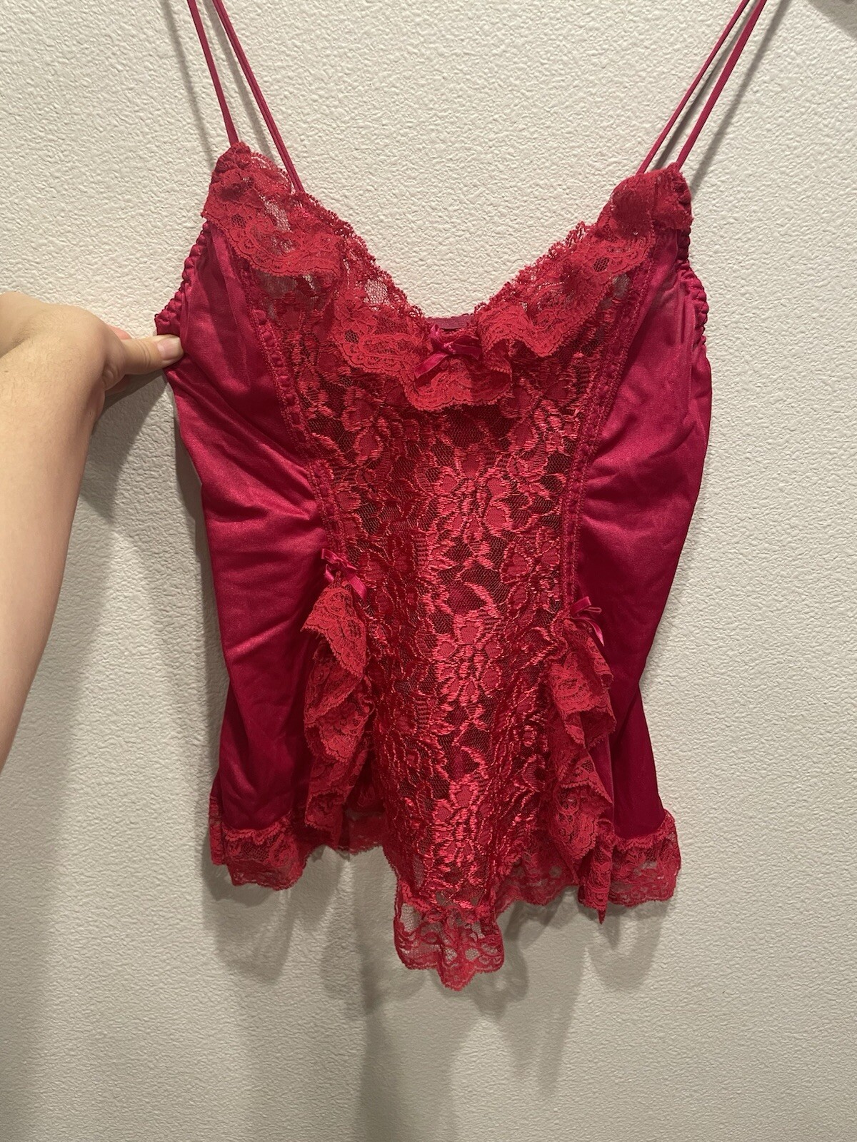 VTG Alana Gale Lingerie Tank Red SZ MEDIUM Lace Ruffle Sexy Bows Romantic Floral